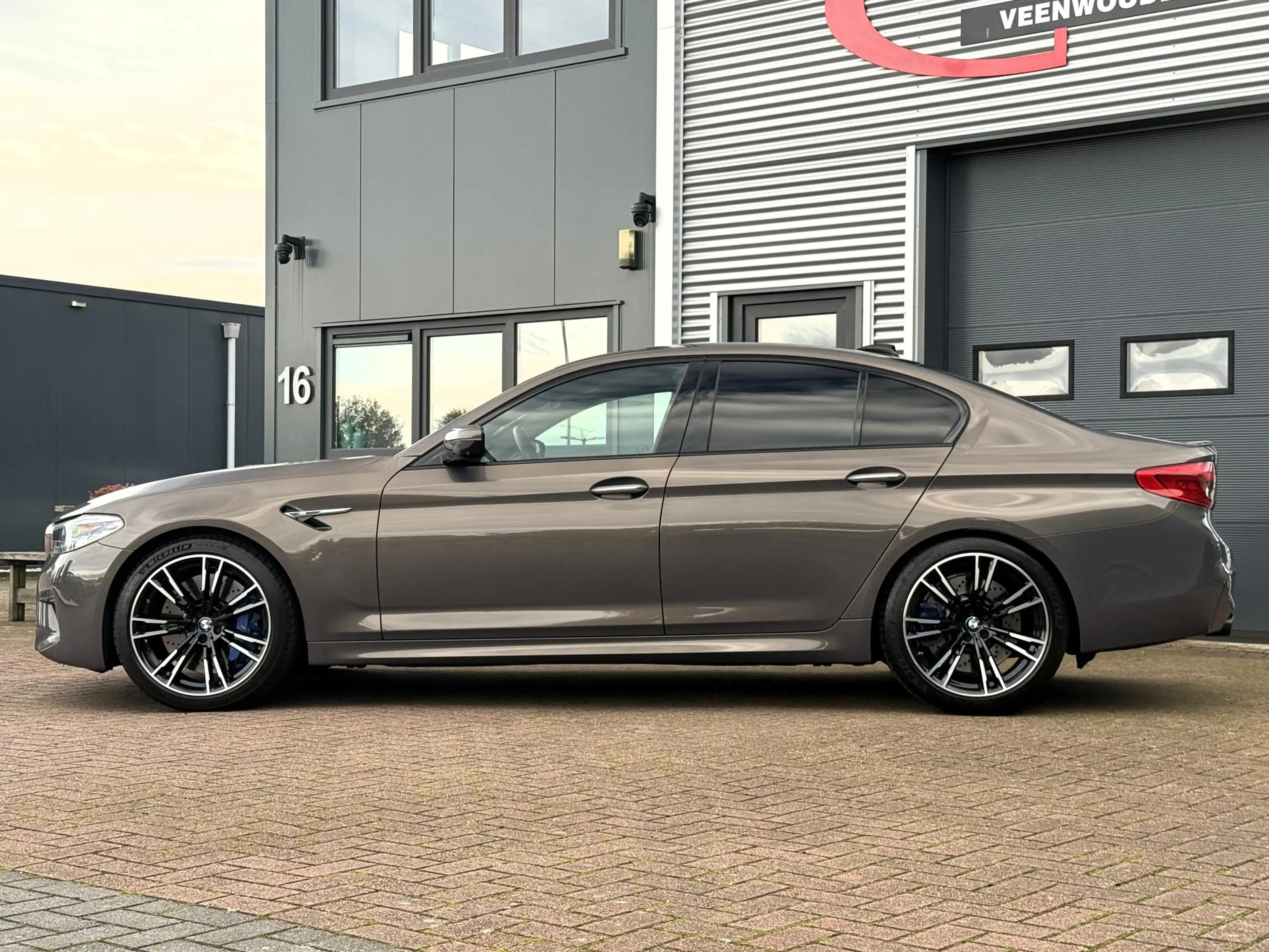 BMW M5 5-serie / 2de eigenaar / individual — photo 3