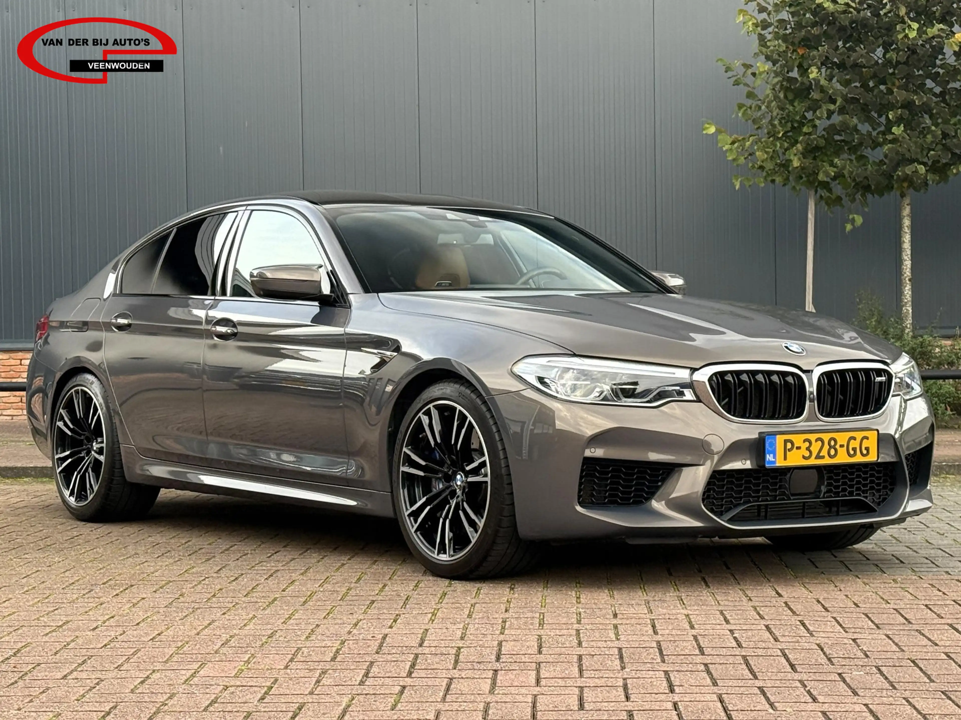 BMW M5 5-serie / 2de eigenaar / individual