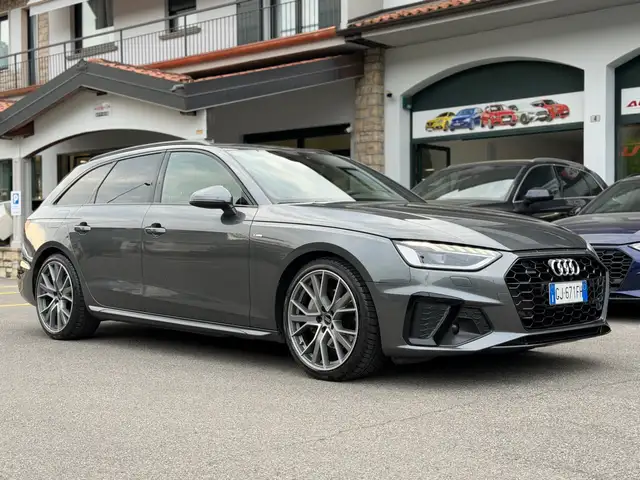 Audi A4 A4 V 2022 Avant  40 2.0 tdi mhev S line edition quattro 204cv s-tronic
