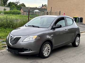 Ypsilon 1.2i Fire Evo II Platinium