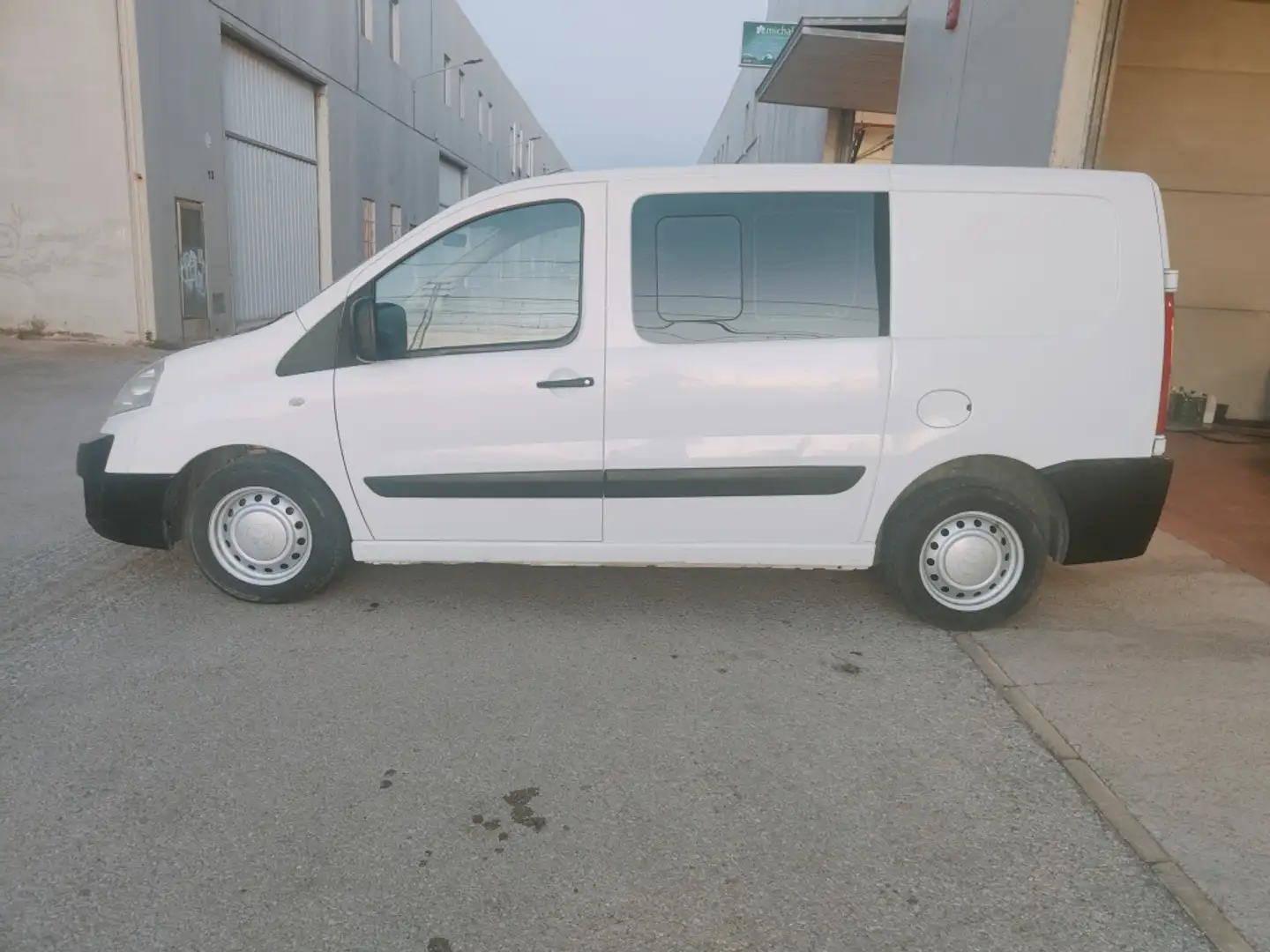 Peugeot Expert Combi 1.6HDI L1 90 Blanco - 1