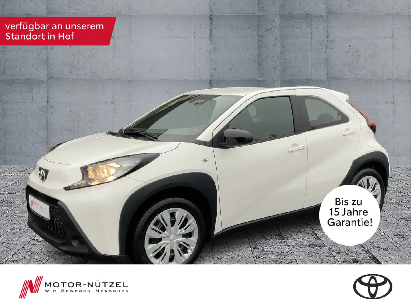 Toyota Aygo X AYGO X 1.0 Play Weiß - 1