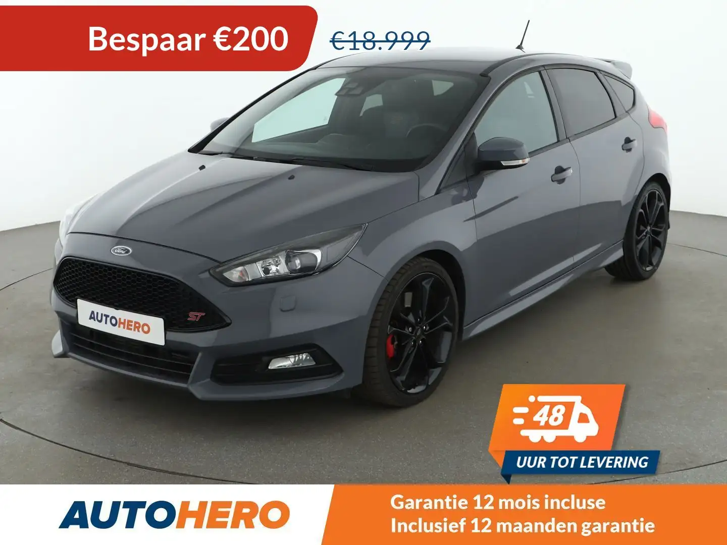 Ford Focus 2.0 EcoBoost ST Gris - 1