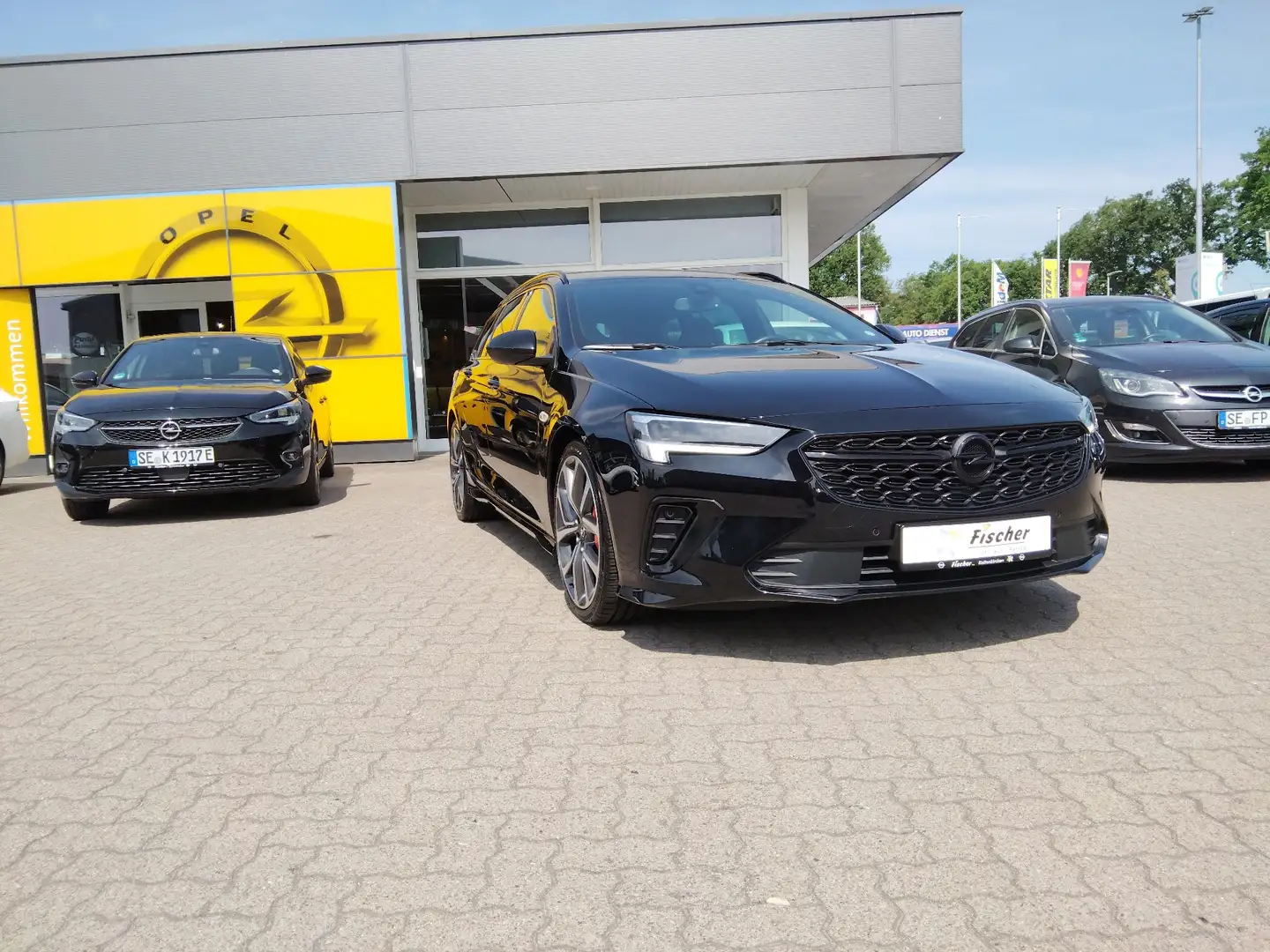 Opel Insignia GSi 4x4 /Leder/Sitzbelüftung/elektr. Heckklappe Noir - 2
