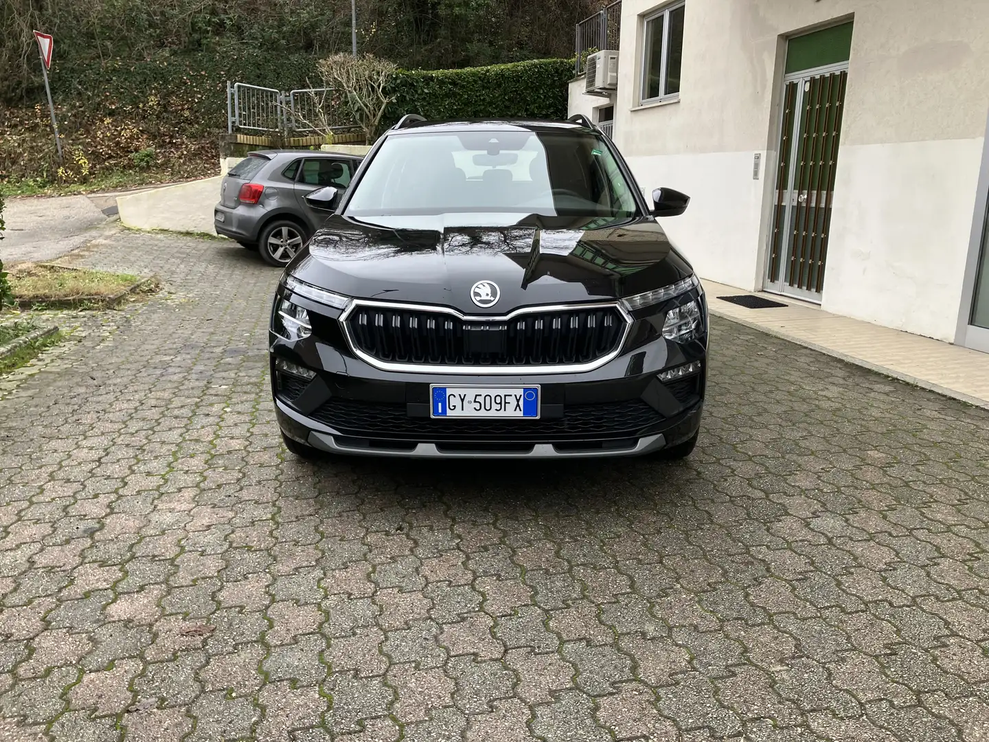 Skoda Kamiq Kamiq 2024 1.0 tsi Selection 95cv Noir - 2