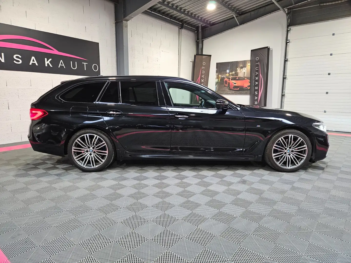 BMW M Sport Noir - 2