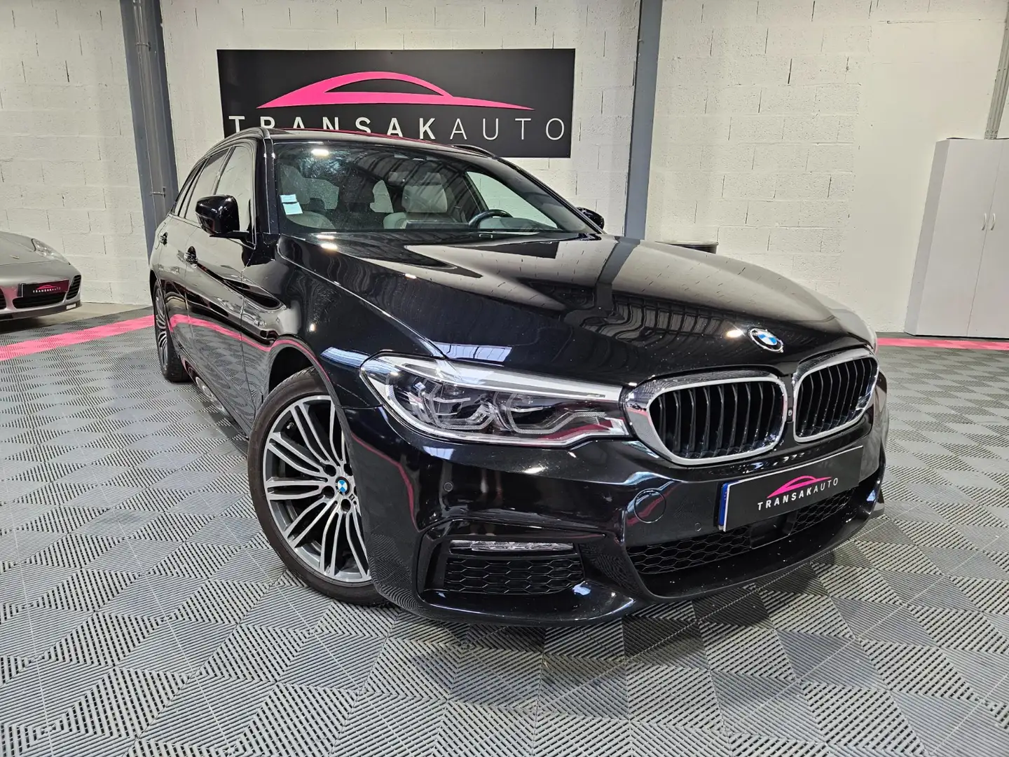 BMW M Sport Noir - 1