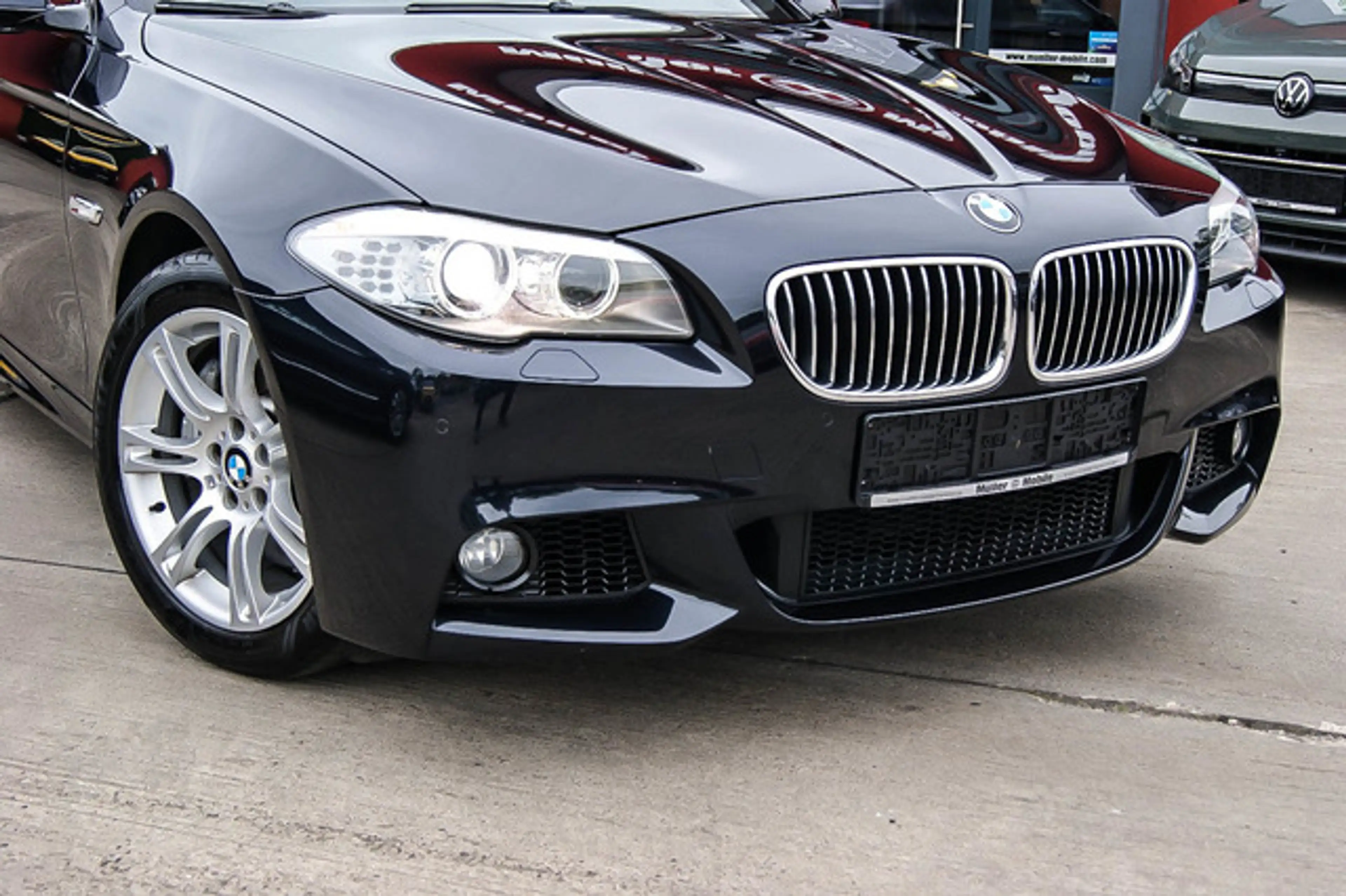 BMW 525 d xDrive M-Sport SPORTPAKET SCHIEBEDACH STHZ — photo 2