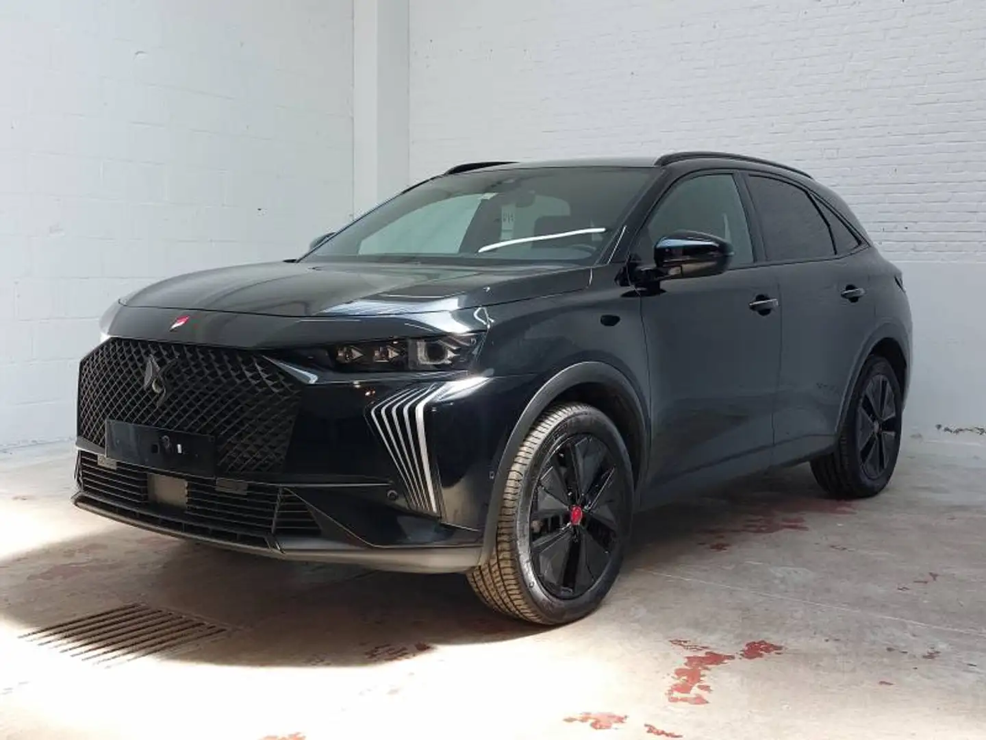 DS Automobiles DS 7 1 1.5 BlueHDi 130 Auto PERFORMANCE Line + - 2