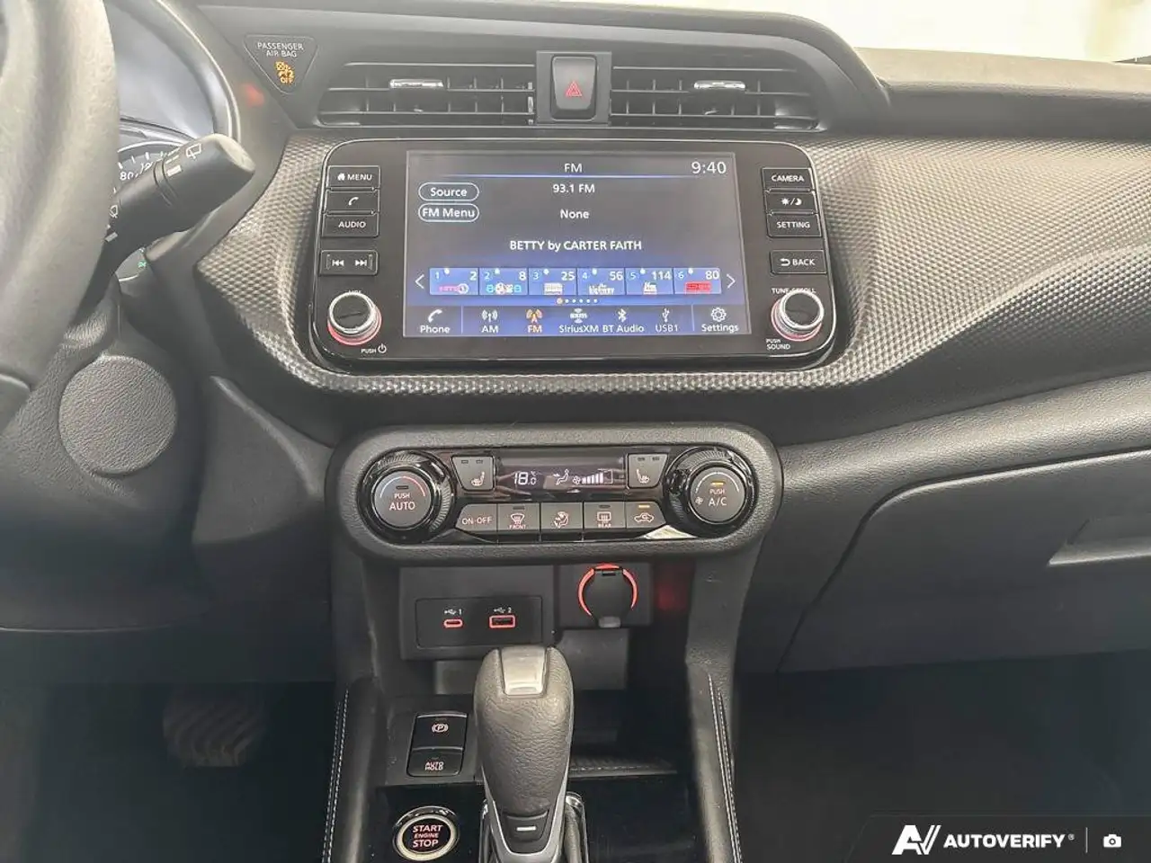 Nissan Kicks photo Nissan Kicks