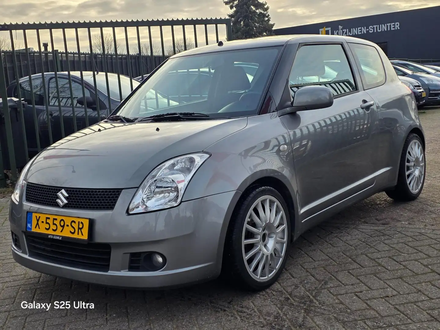 Suzuki Swift 1.3 GA airco elektrische ramen cv op afs Grau - 2