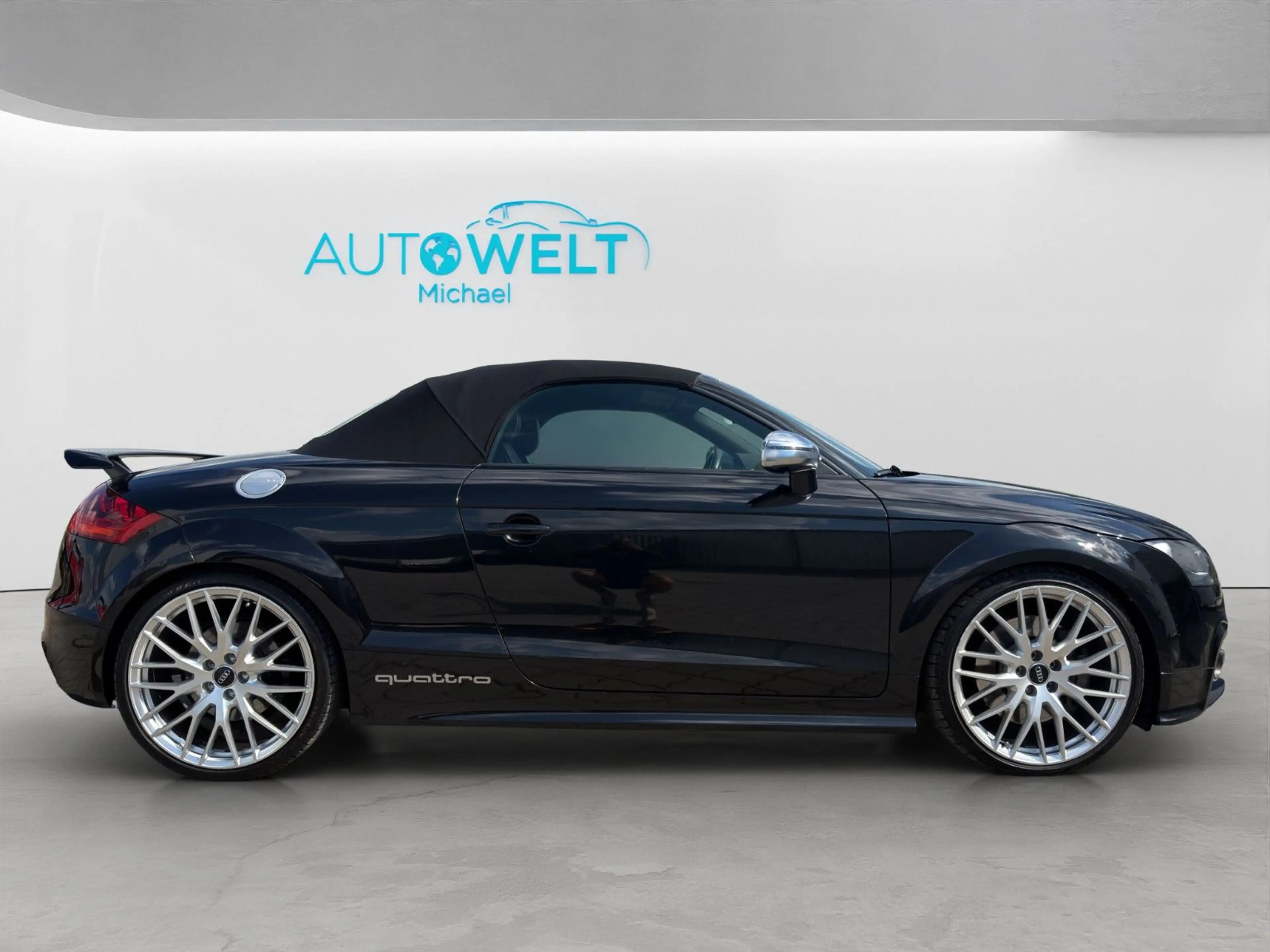Audi TTS 2.0TFSI quattro Cabrio SITZH XEN BOSE NAV 20 — photo 4
