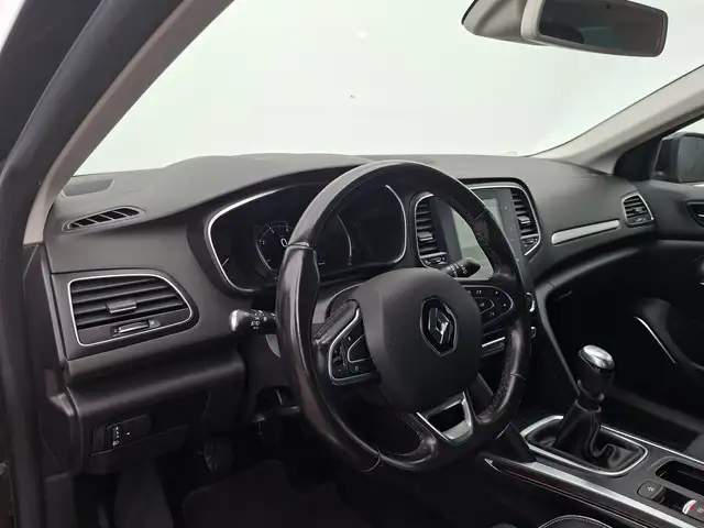 Renault Megane view 12