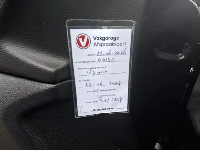 Renault Megane view 7