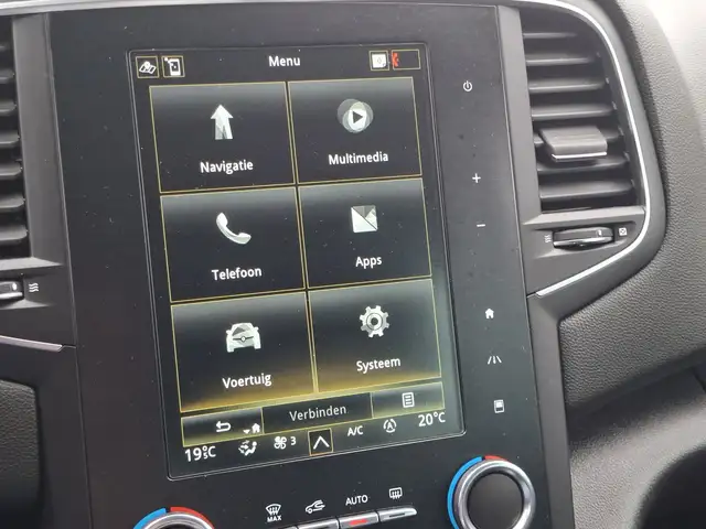 Renault Megane view 10