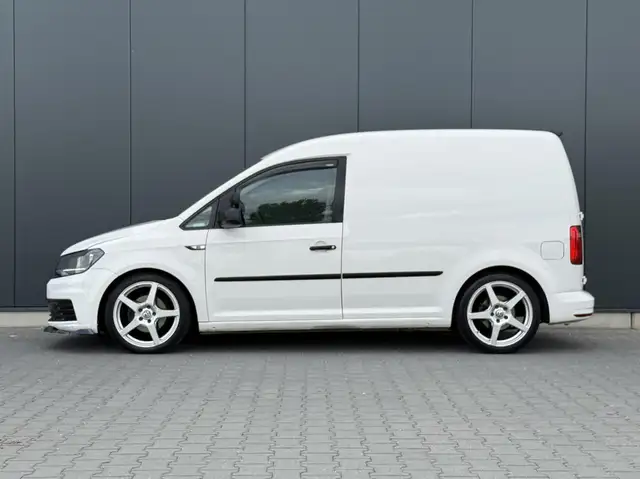 Volkswagen Caddy view 9