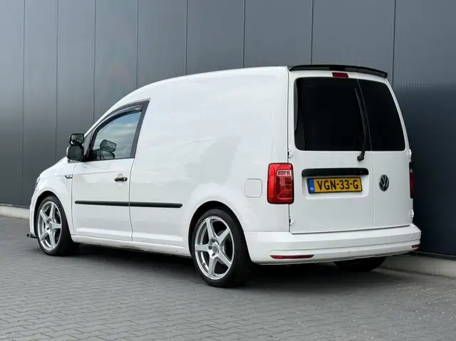 Volkswagen Caddy view 11