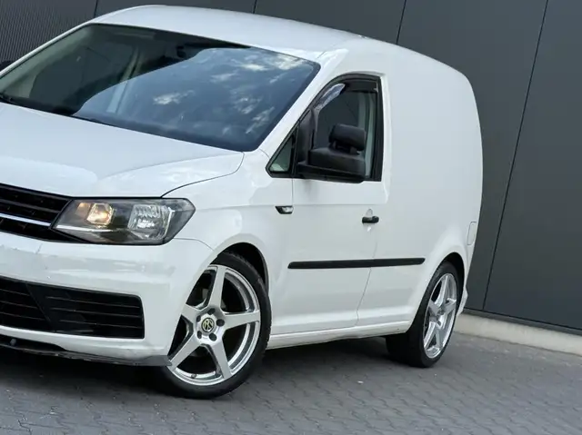 Volkswagen Caddy view 6