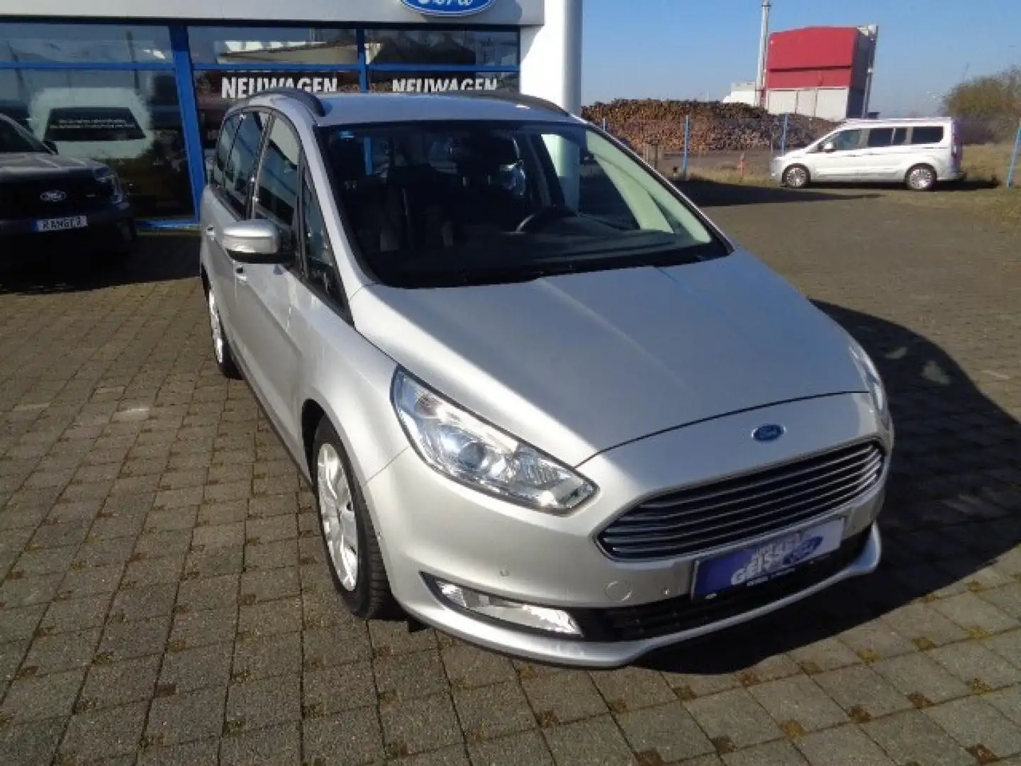 Ford Galaxy Trend 7-Sitzer Silber - 1