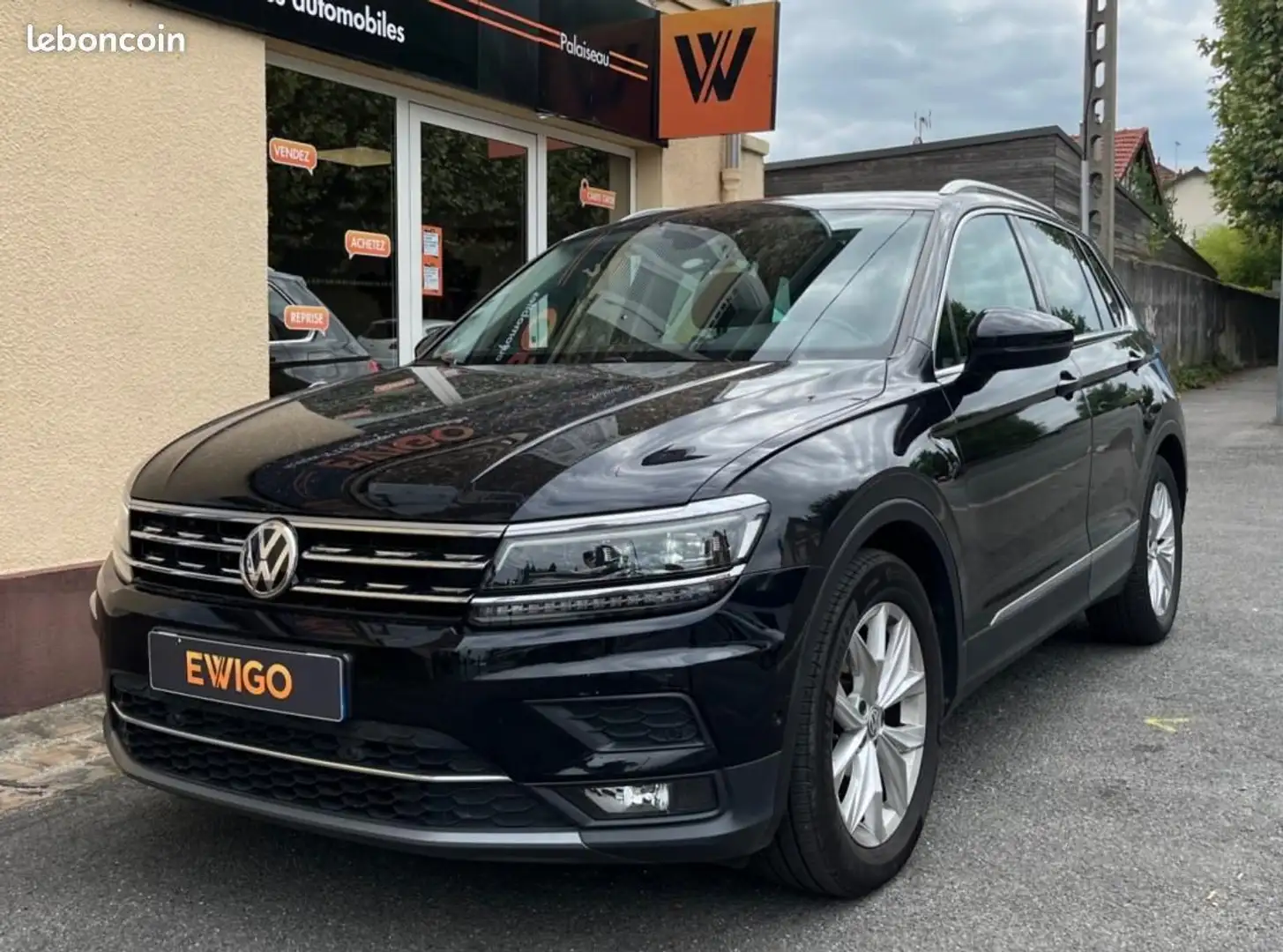 Volkswagen Tiguan 1.5 TSI 150Ch CARAT DSG7 TOIT OUVRANT PARK ASSIST Noir - 1