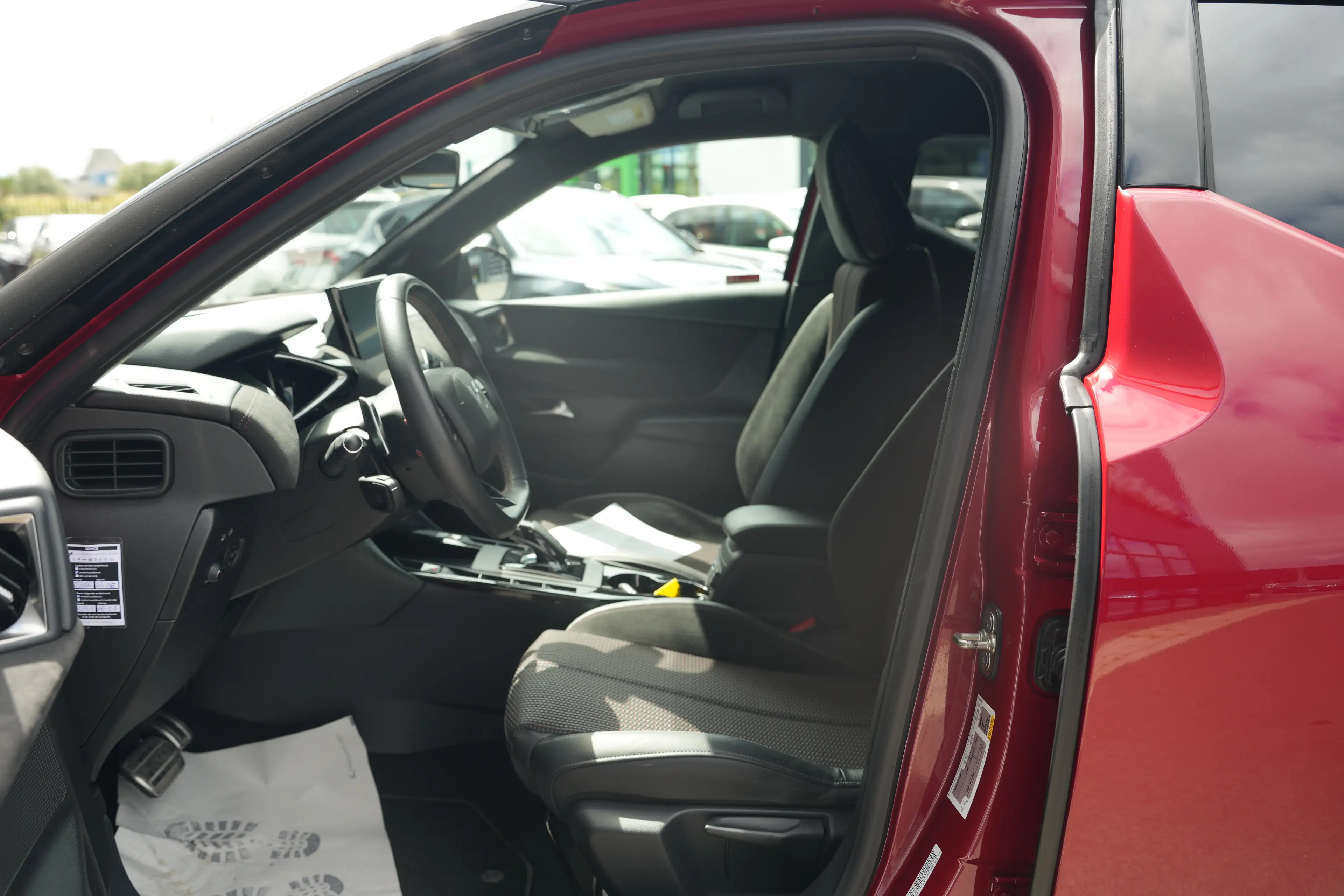 DS Automobiles DS 3 Crossback 1.2 PureTech 130pk Grand Chic | 360 Camera | Head- — photo 4