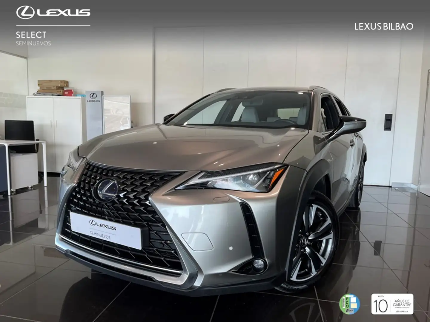 Lexus UX 250h Premium 2WD Zilver - 1