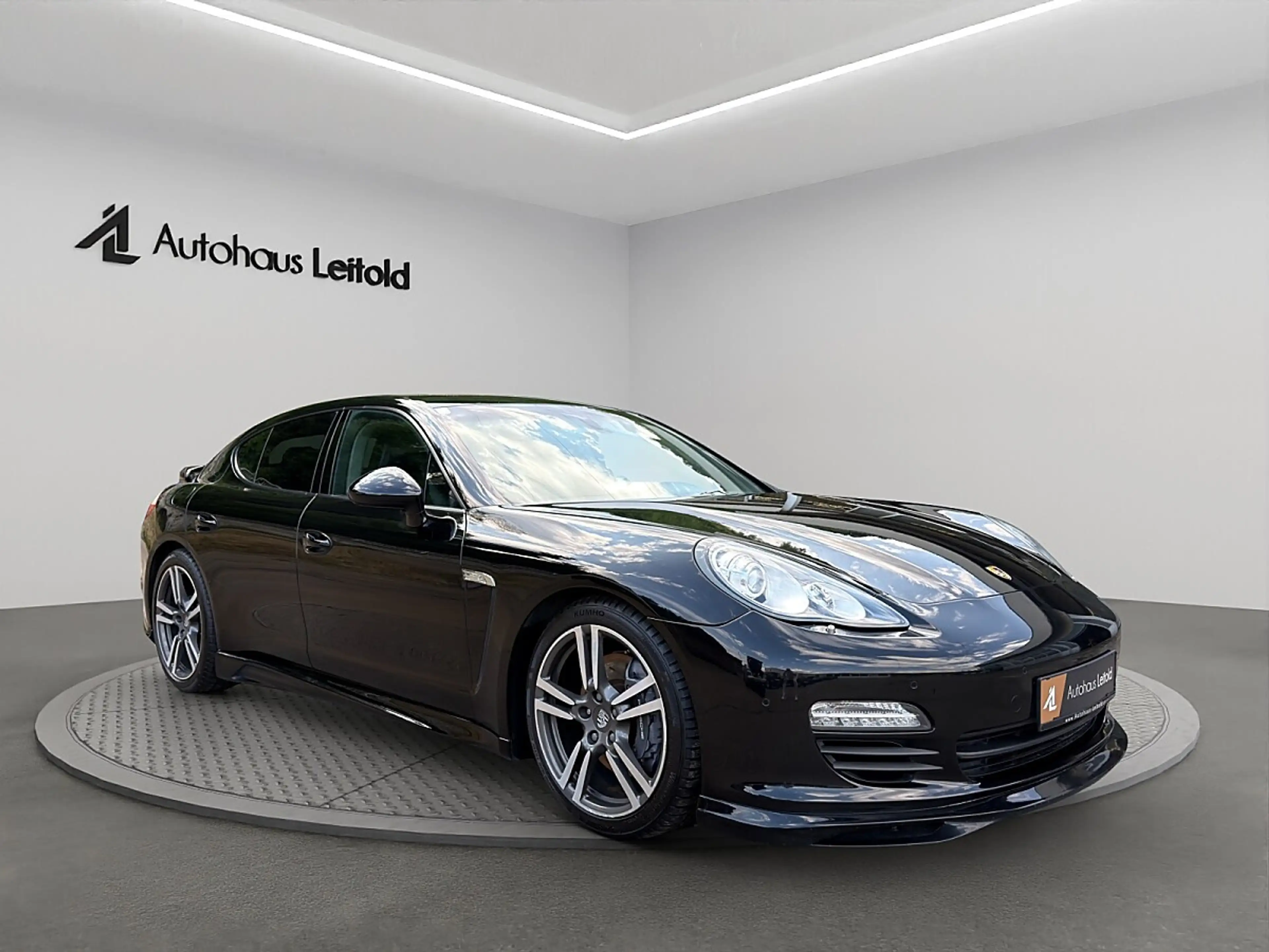 Porsche Panamera 3.0 V6 Diesel LEDER CAM SPORTCHRONO NAVI BOSE B... — photo 3