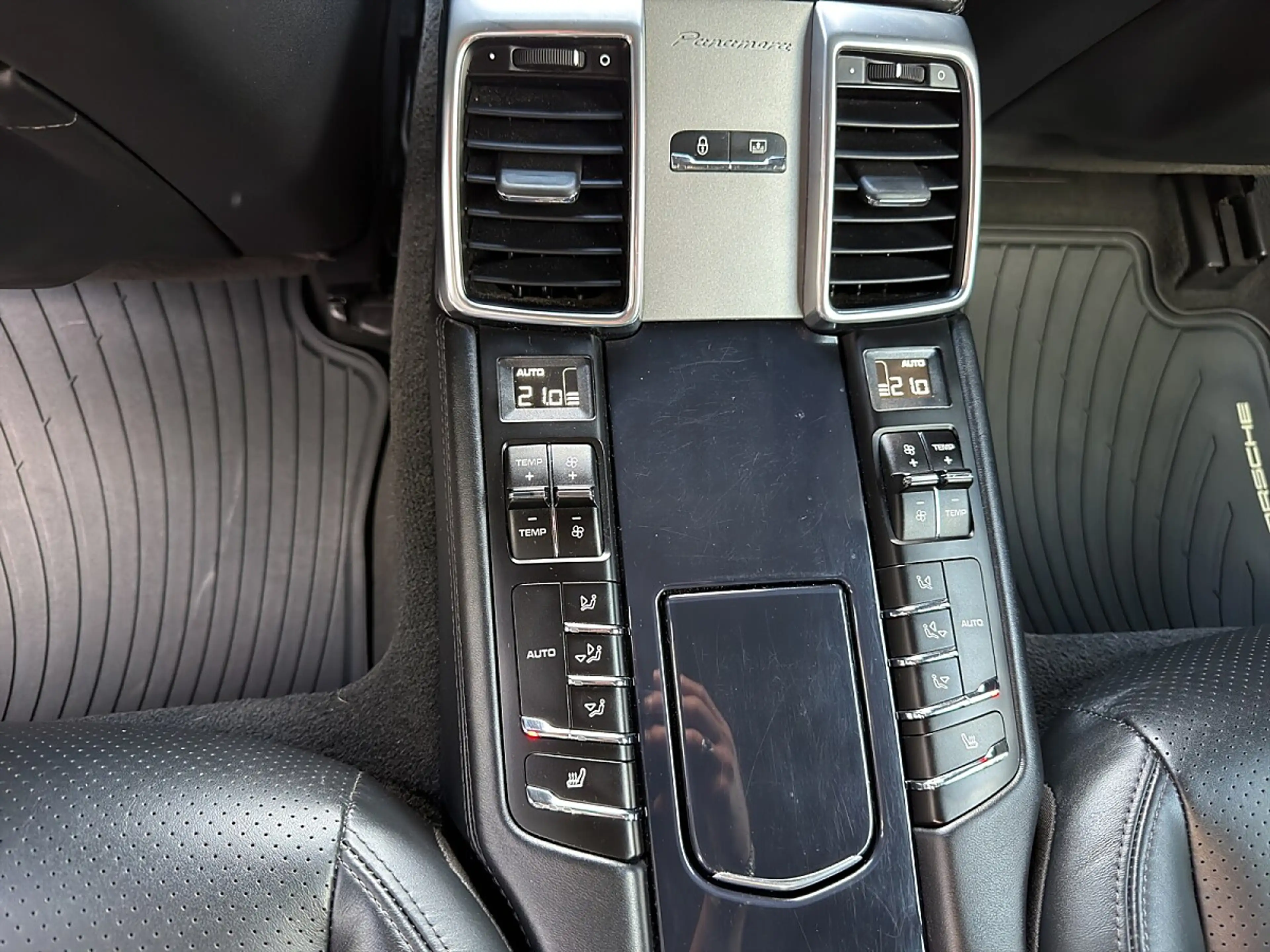 Porsche Panamera 3.0 V6 Diesel LEDER CAM SPORTCHRONO NAVI BOSE B... — photo 11