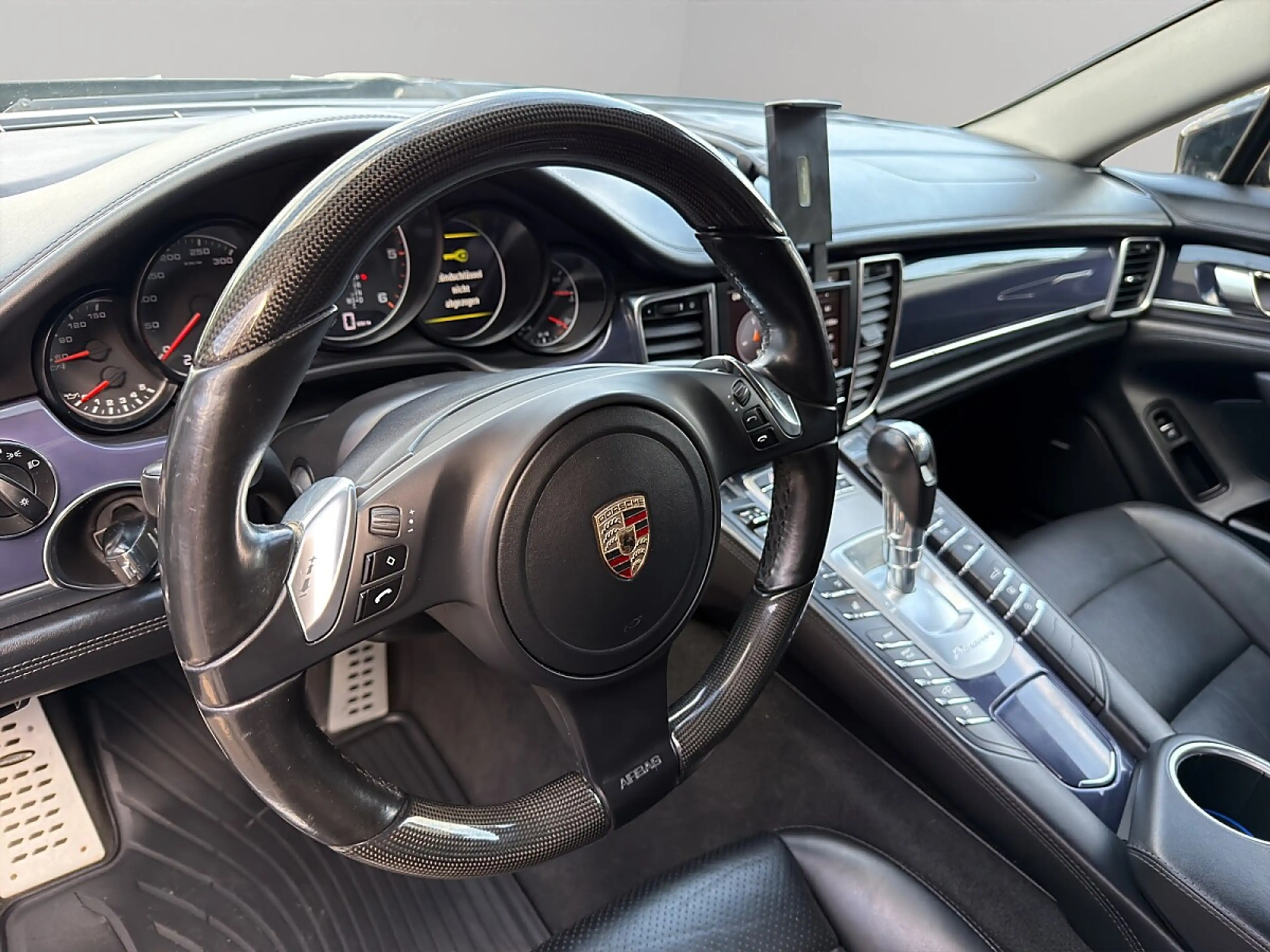 Porsche Panamera 3.0 V6 Diesel LEDER CAM SPORTCHRONO NAVI BOSE B... — photo 8
