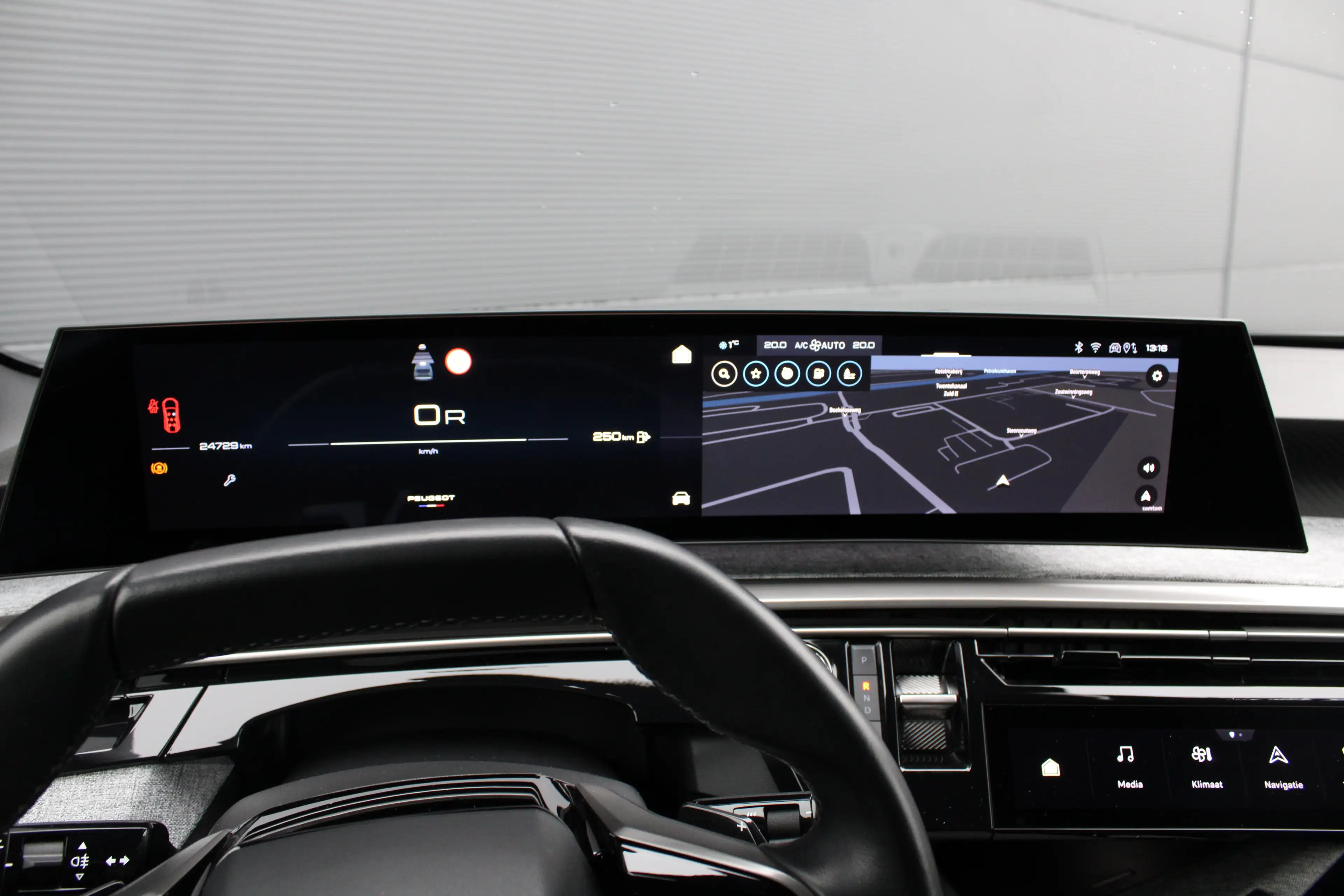 Peugeot 5008 1.2 Hybrid 136 Allure | Automaat | Navigatie | Cam — photo 21
