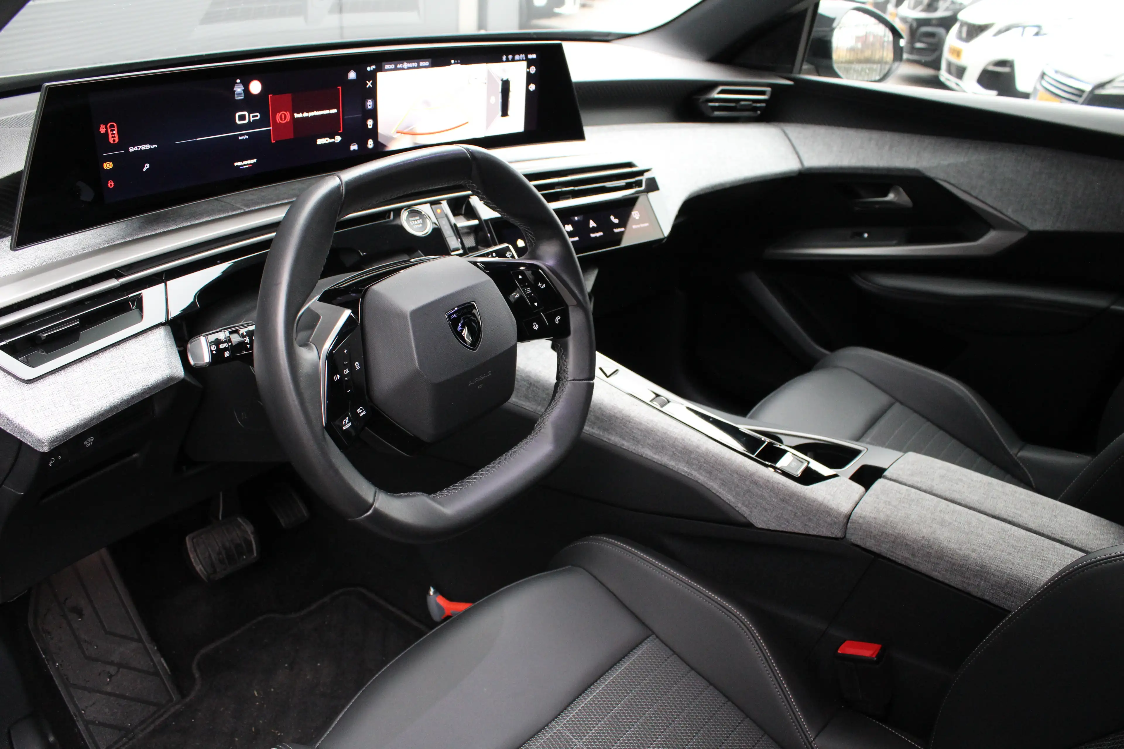 Peugeot 5008 1.2 Hybrid 136 Allure | Automaat | Navigatie | Cam — photo 16