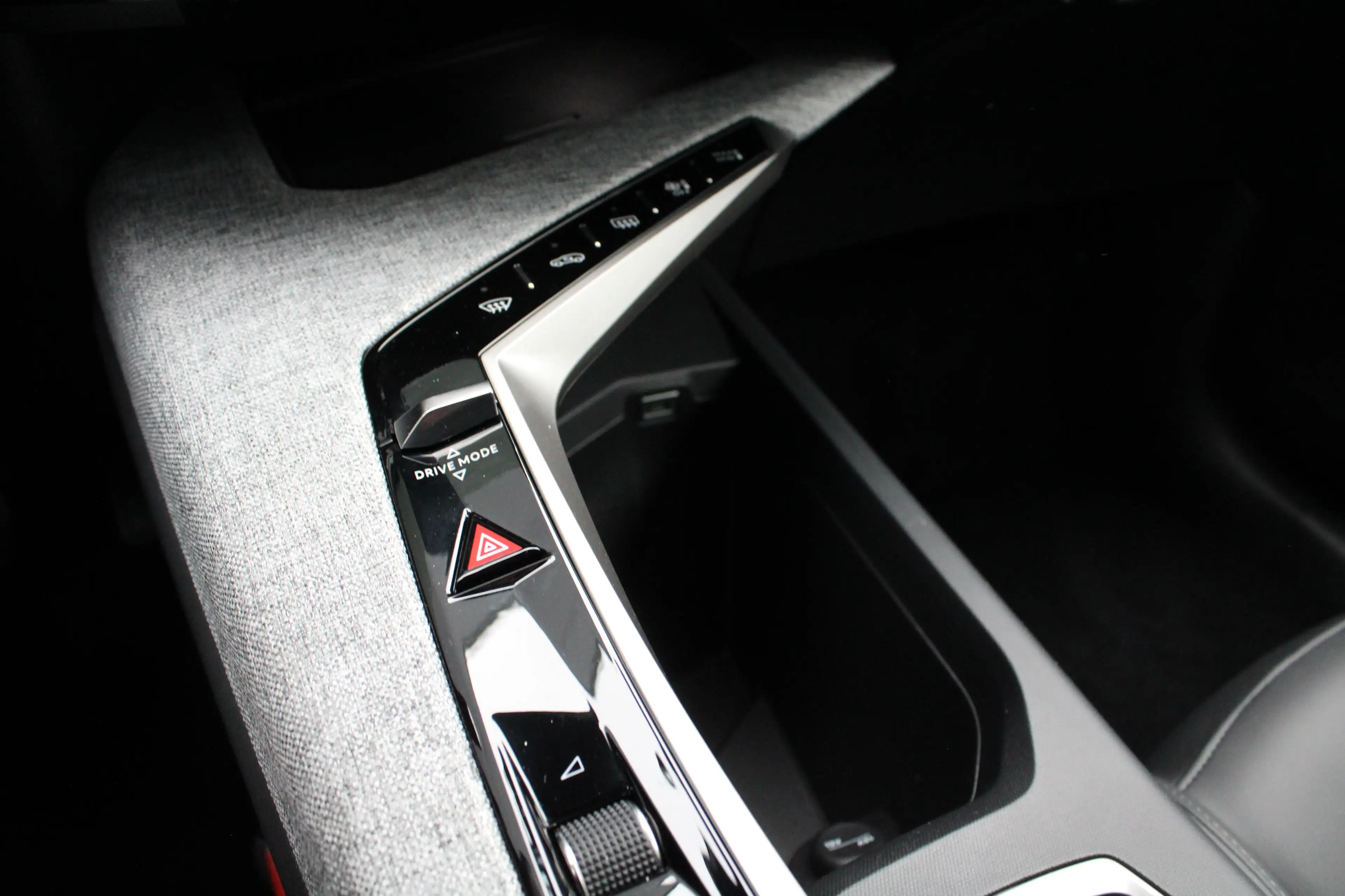 Peugeot 5008 1.2 Hybrid 136 Allure | Automaat | Navigatie | Cam — photo 17