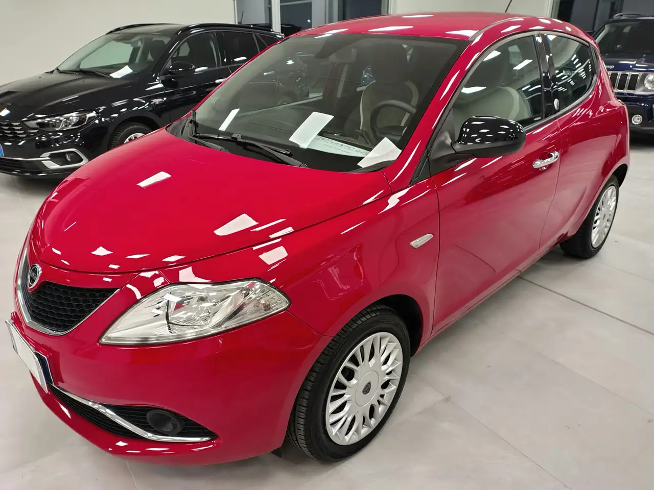 Lancia Ypsilon