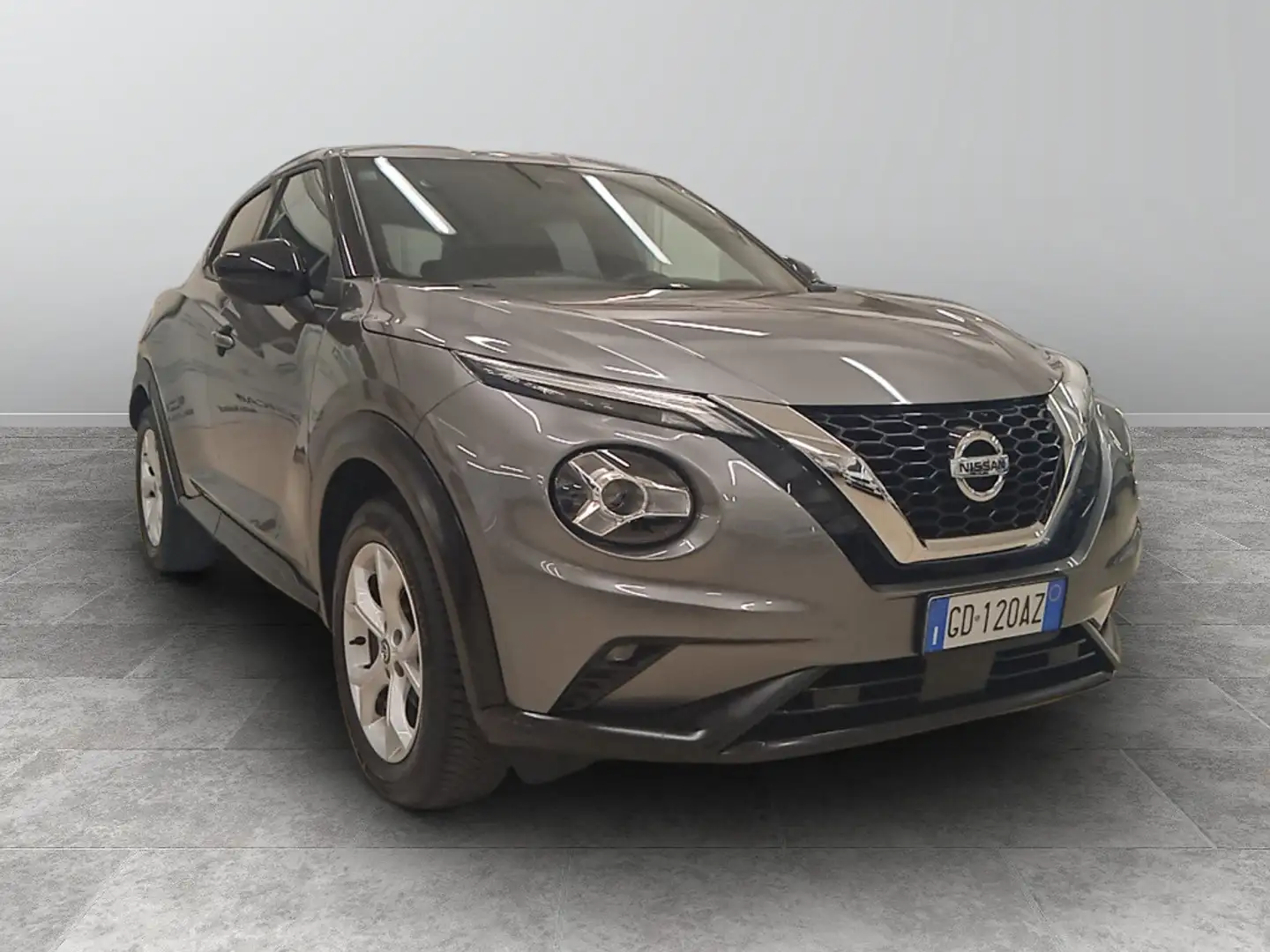 Nissan Juke 1.0 DIG-T N-Connecta Grigio - 1
