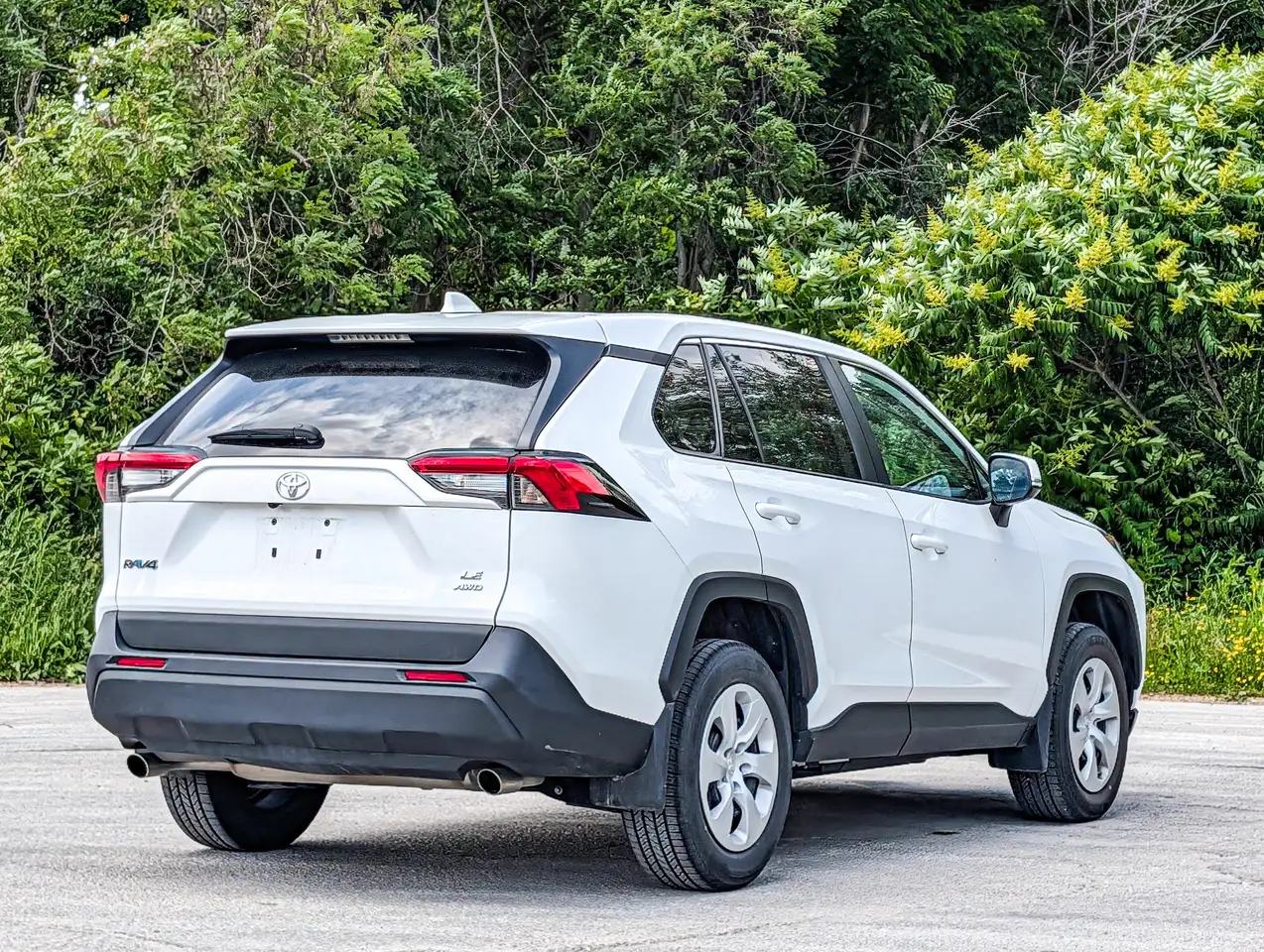 Toyota RAV 4 снимка Toyota RAV 4