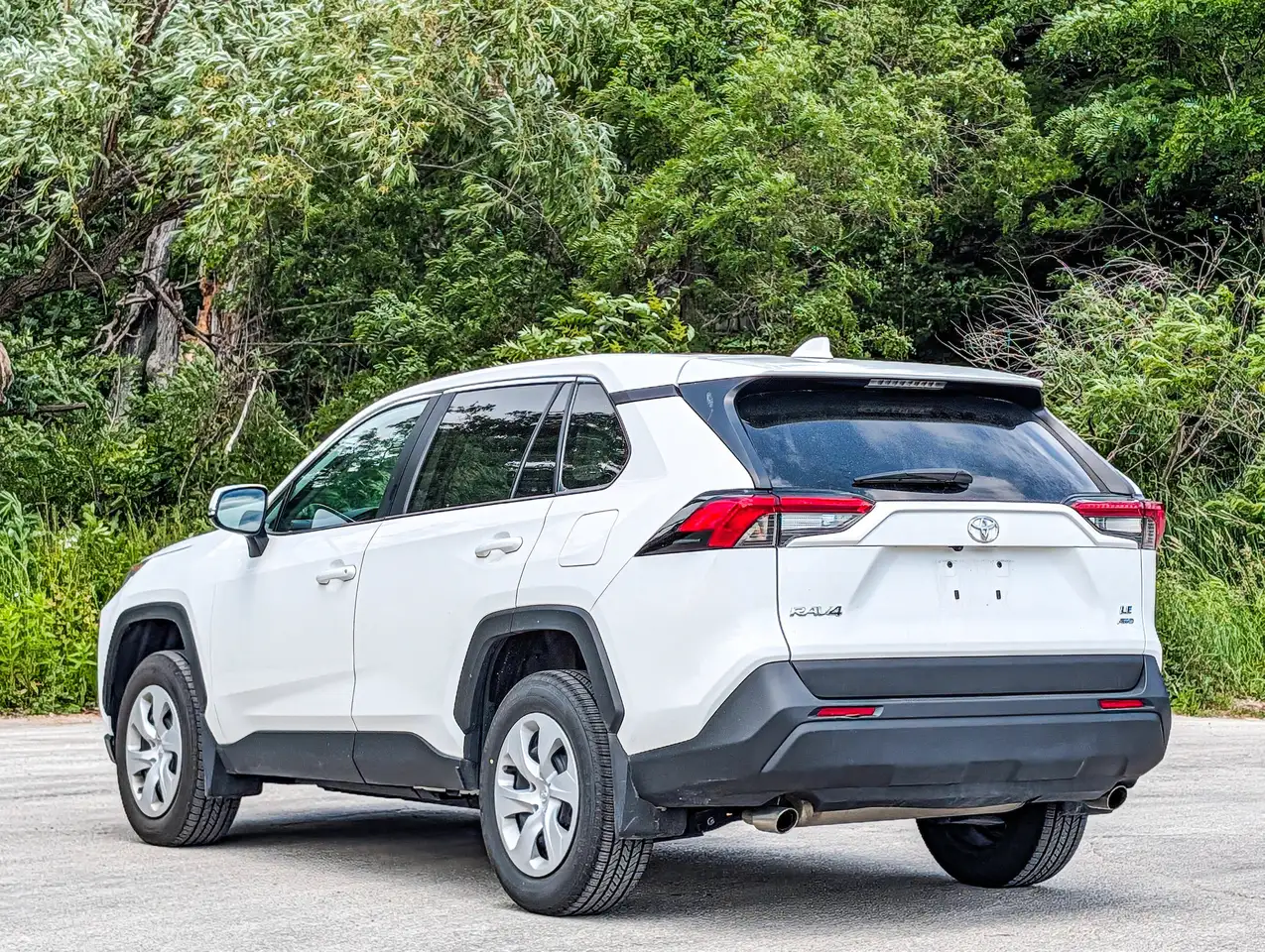 Toyota RAV 4 снимка Toyota RAV 4