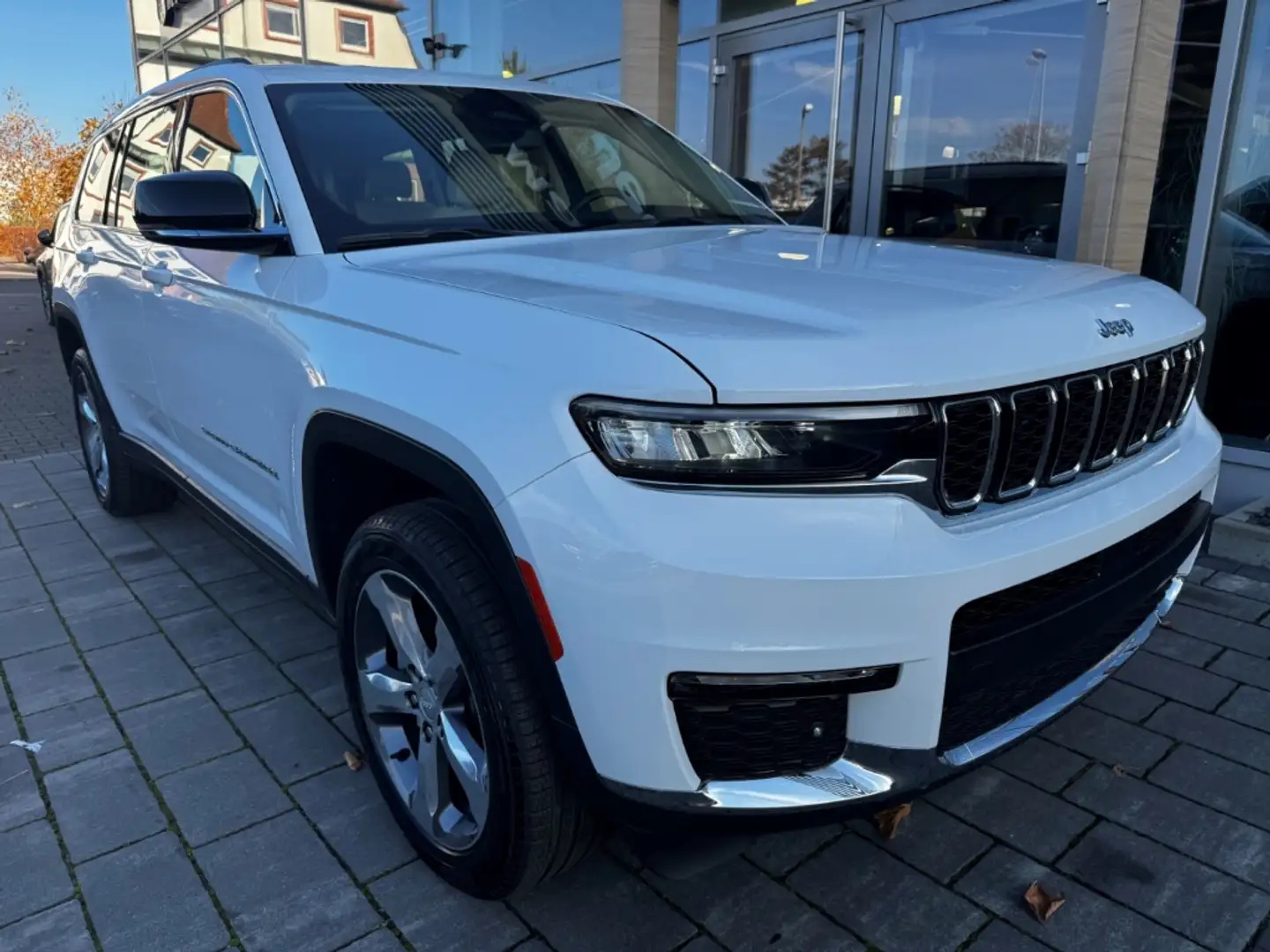 Jeep Grand Cherokee Lang Limited 7 Sitze Leder 3.6 El. Panodach Navi D Weiß - 2