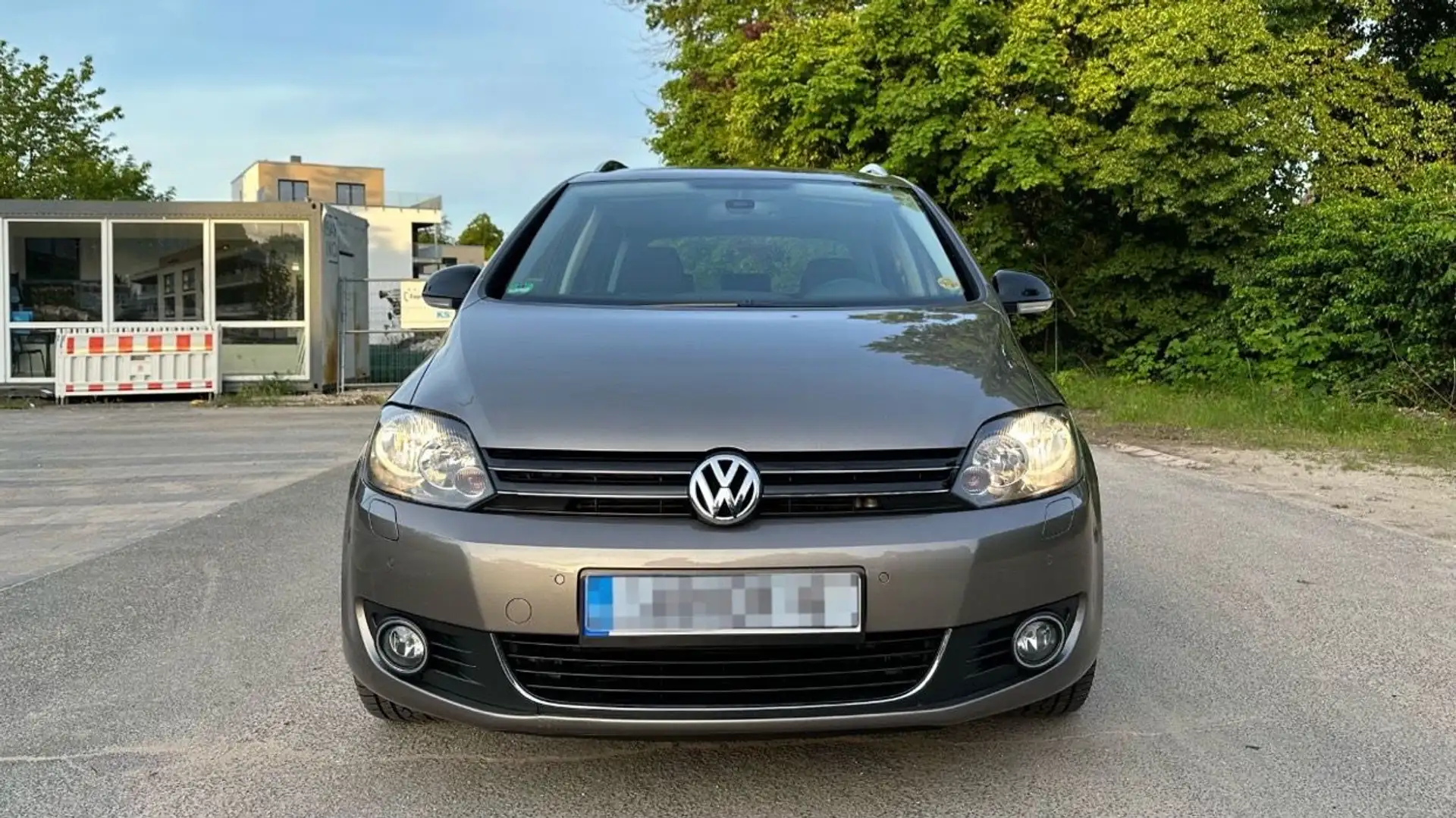 Volkswagen Golf Sportsvan Style 1.2 TSI | Automatik | 76.000 km | Unfallfrei Braun - 2