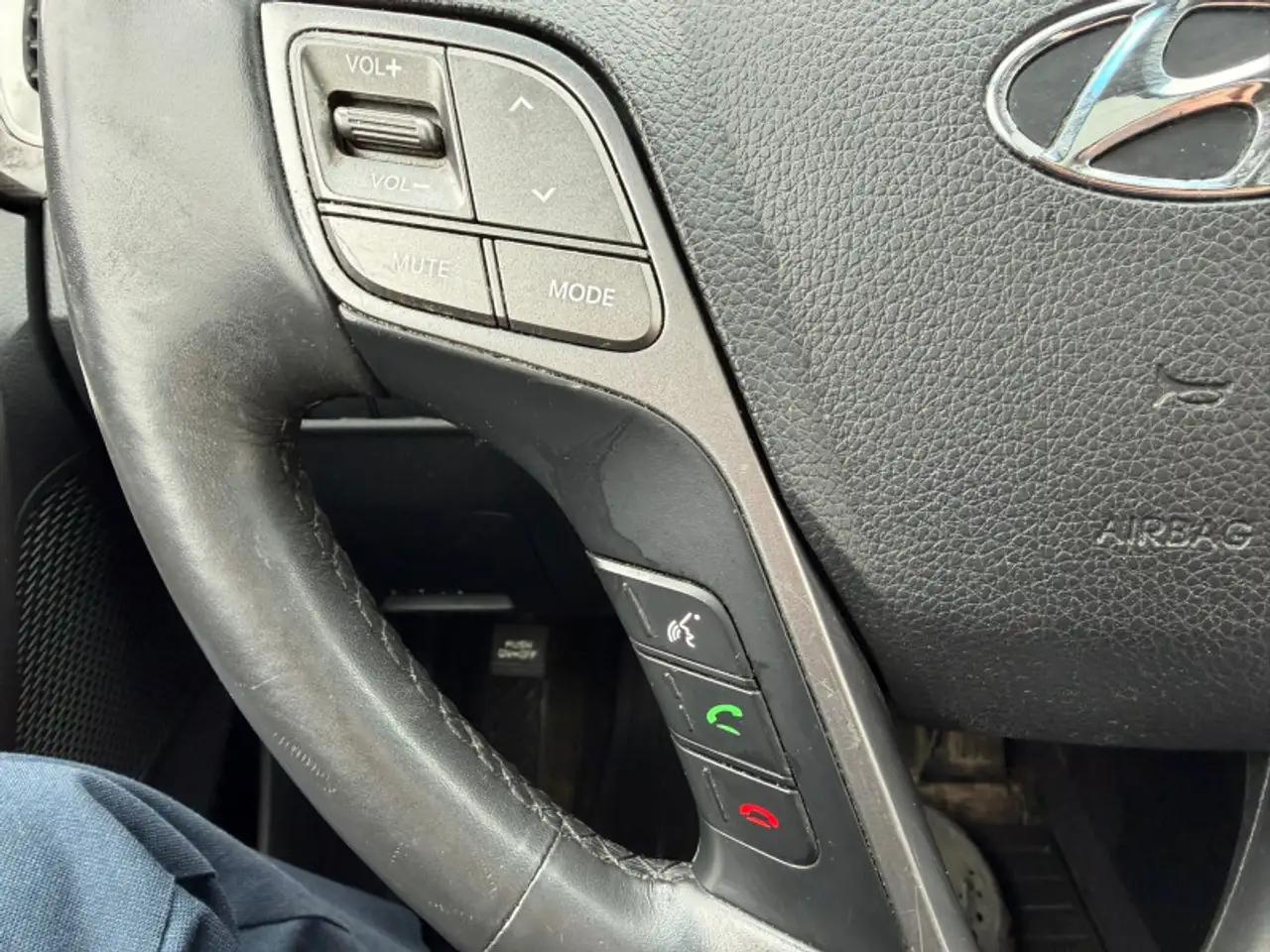 Hyundai SANTA FE снимка Hyundai SANTA FE