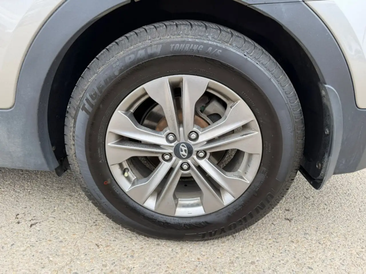 Hyundai SANTA FE снимка Hyundai SANTA FE