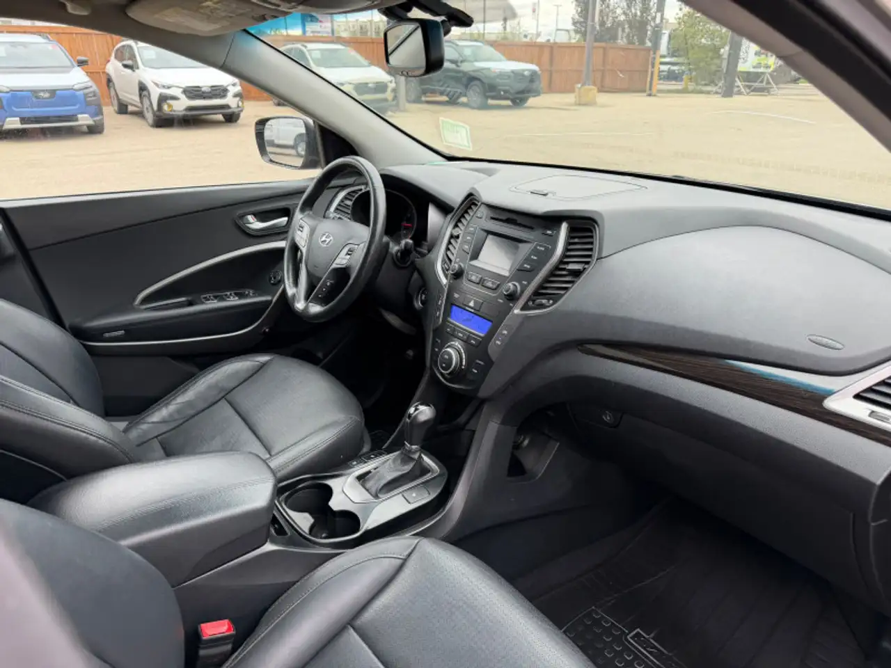 Hyundai SANTA FE снимка Hyundai SANTA FE