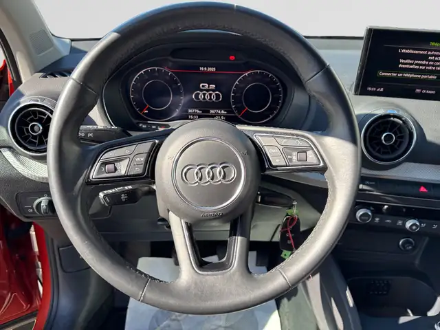 Audi Q2 view 13