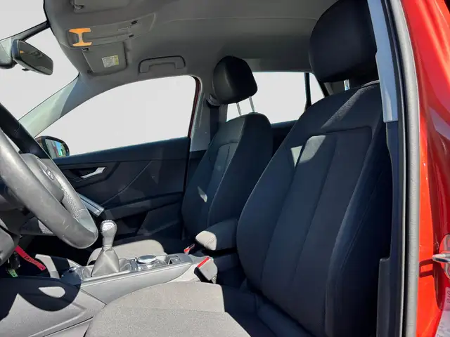 Audi Q2 view 10