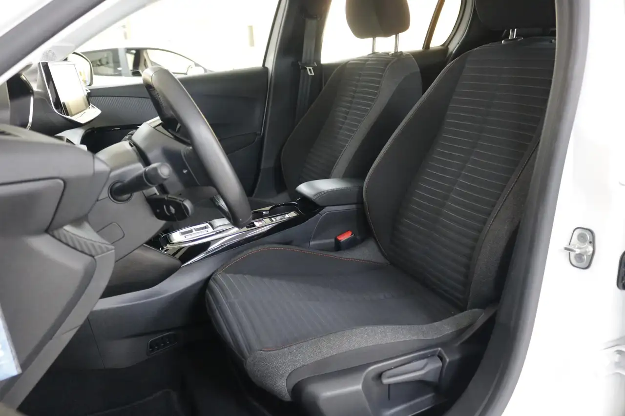Peugeot E-208 EV Active Pack 50 kWh All-Seasons Climate Carp, миниатюра 5