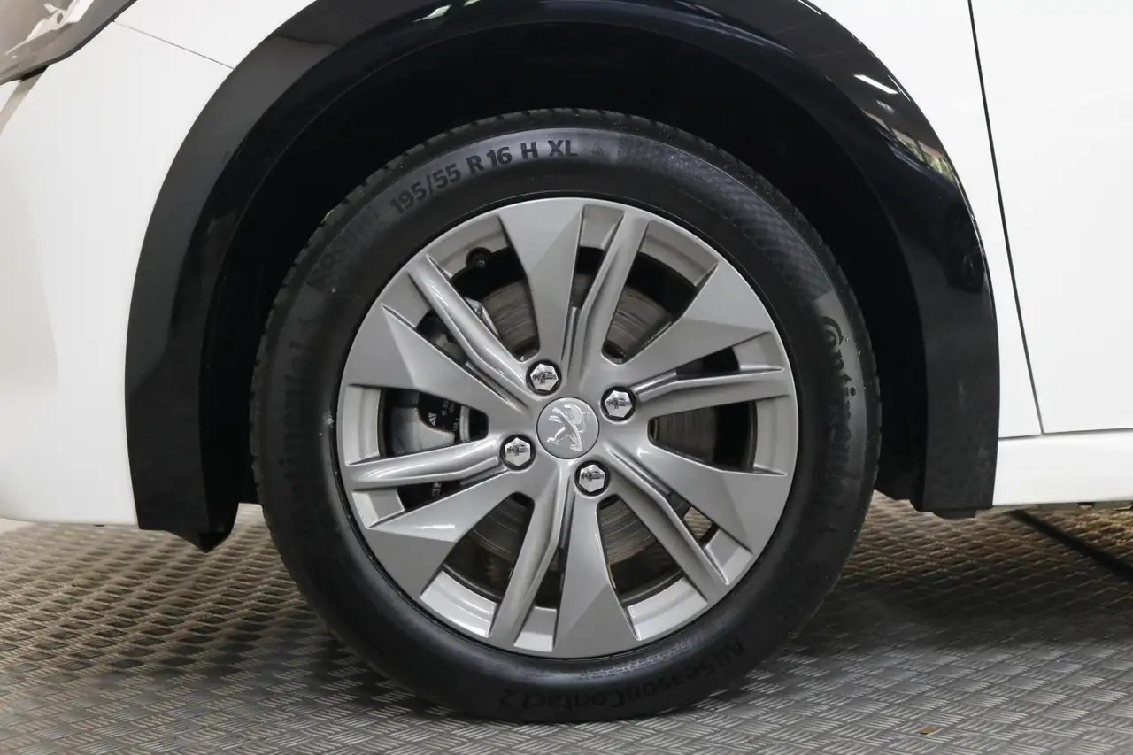 Peugeot E-208 EV Active Pack 50 kWh All-Seasons Climate Carp, миниатюра 12