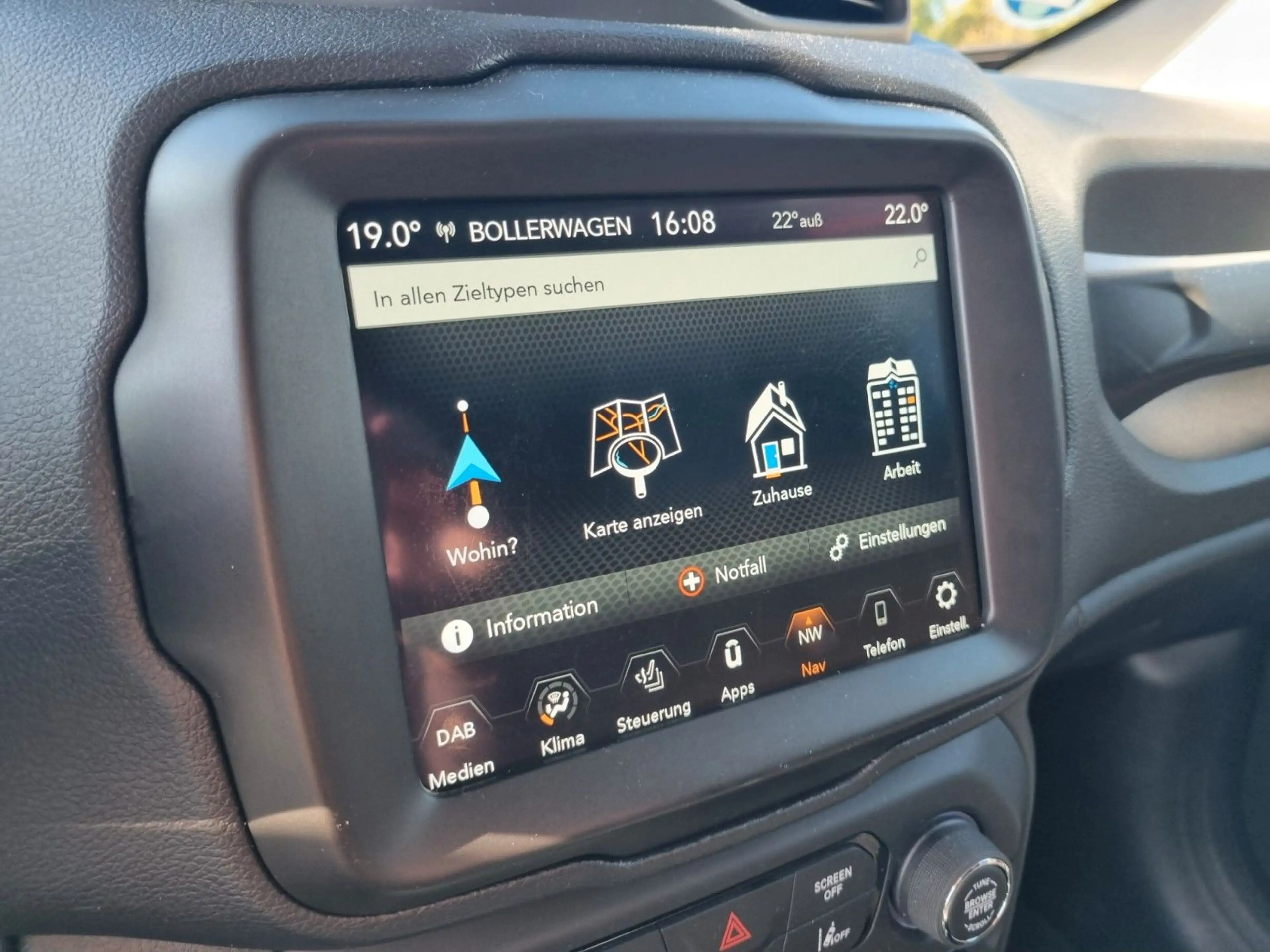 Jeep Renegade Limited FWD Automatik — photo 12
