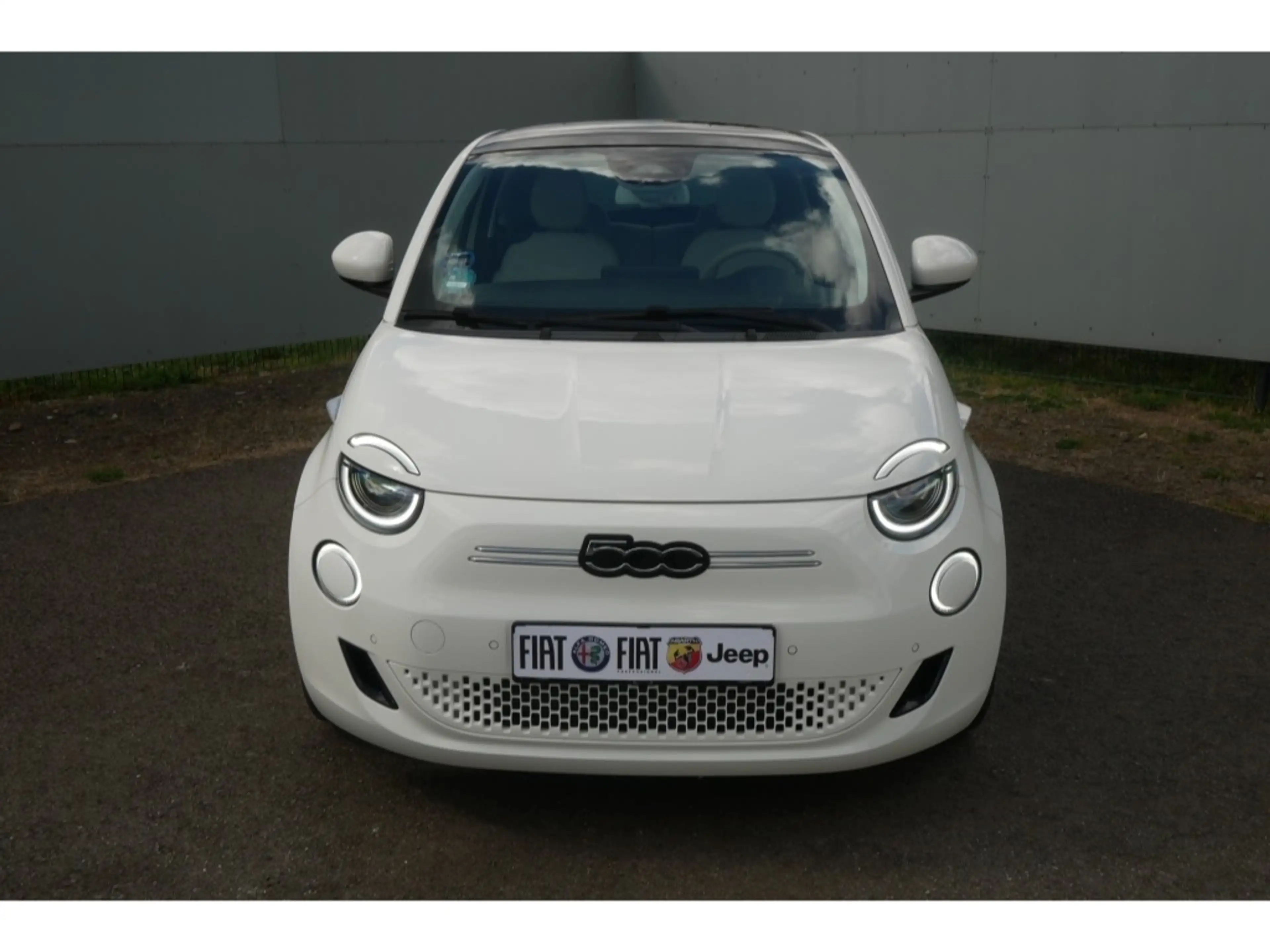 Fiat 500e LA PRIMA AT 42 Kwh 118PS LED GLASDACH NAVI WINTER — photo 8