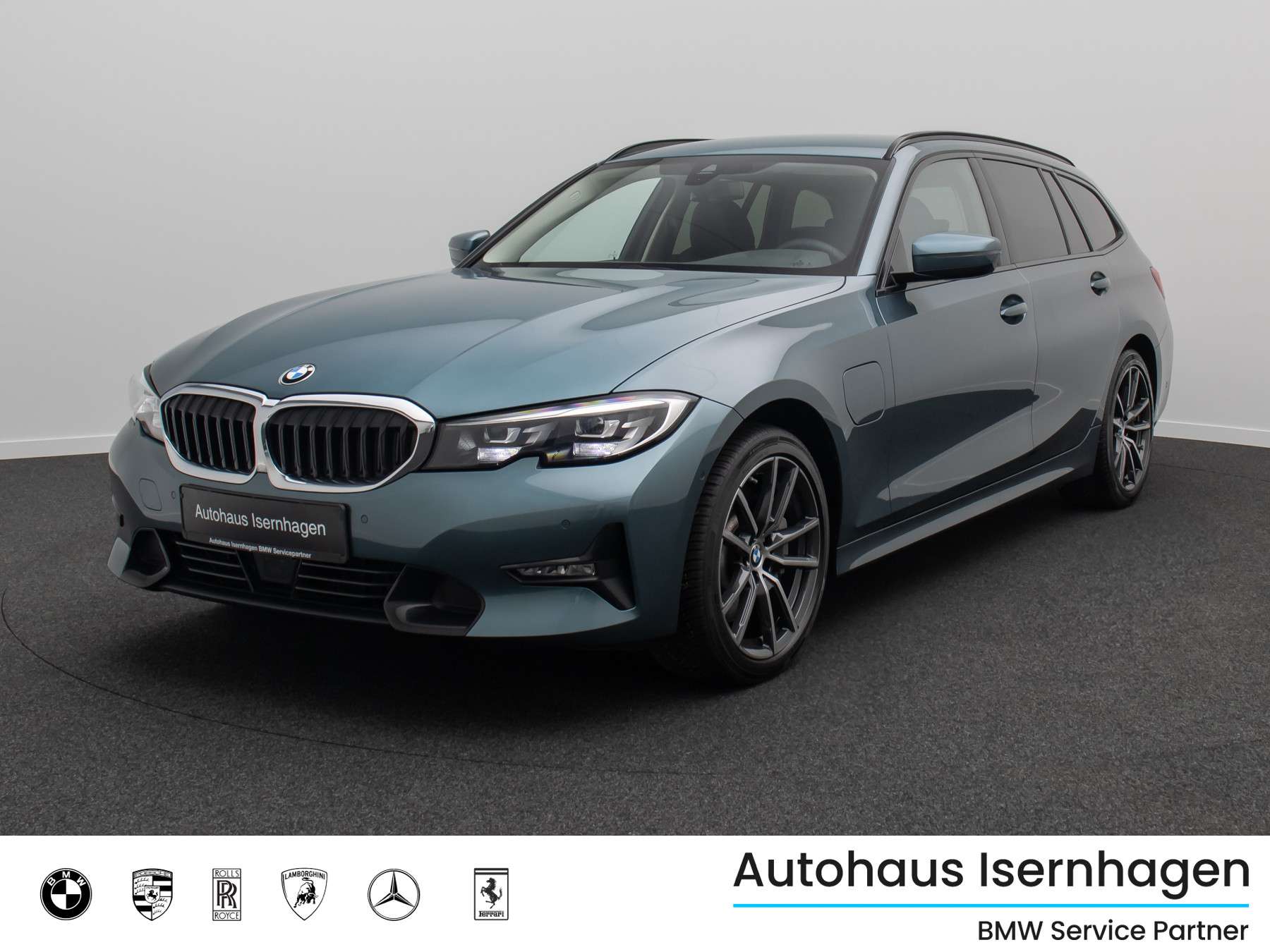 BMW 330