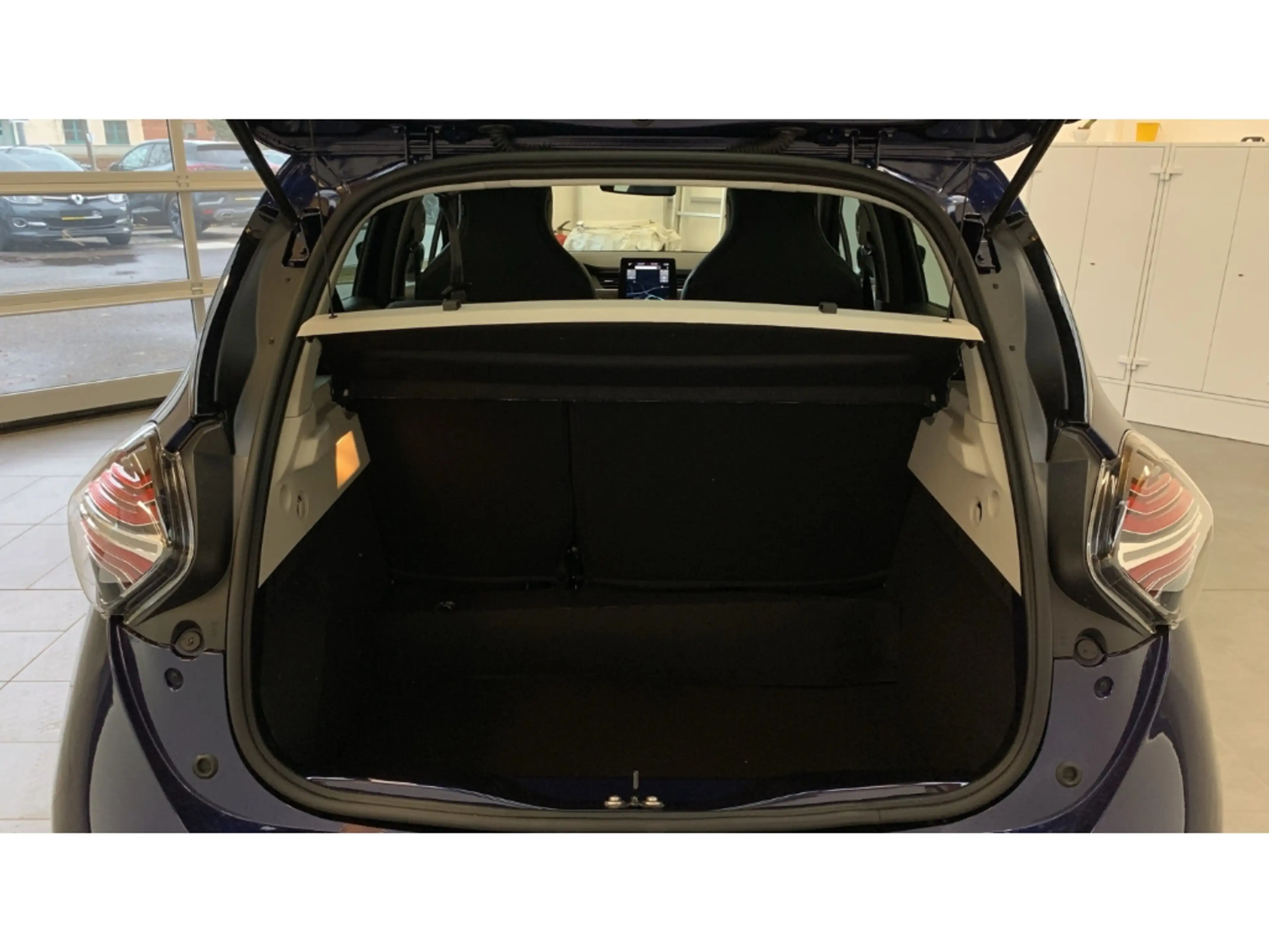 Renault ZOE ICONIC EV50 135hp WA RMEPUMPE Pack Iconic WÄRMEPUM — photo 12