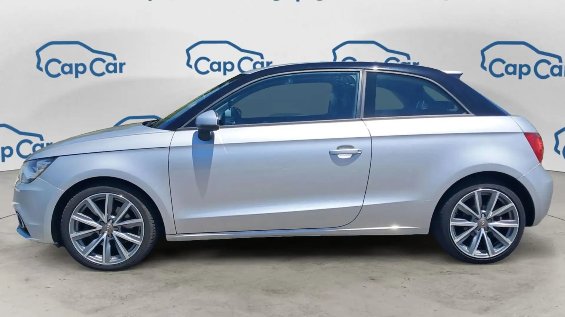 Audi A1 1.6 TDI 105 Ambition Luxe - 2